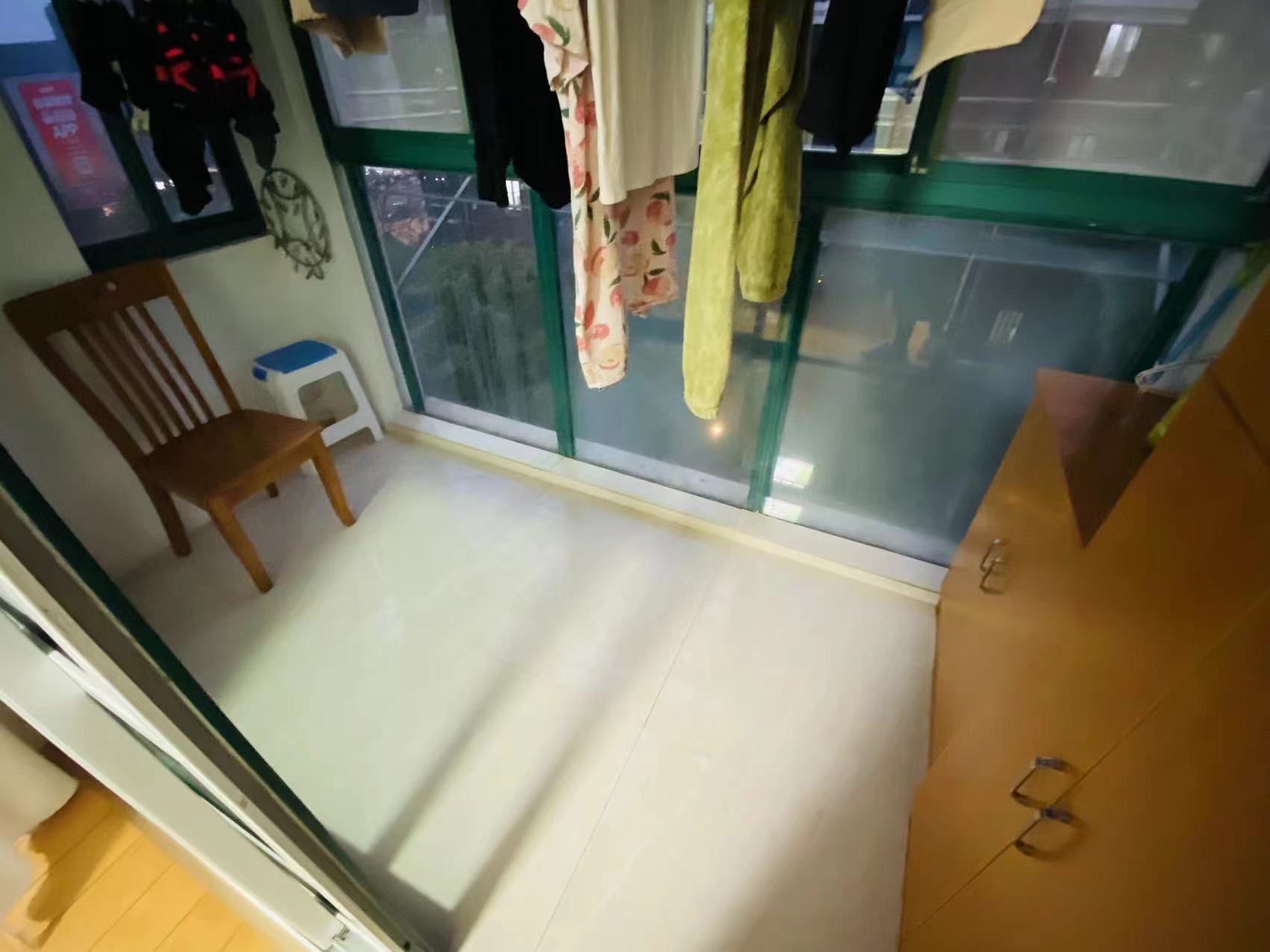 长航地中海花园 3室2厅2卫 123.00m&sup2;
