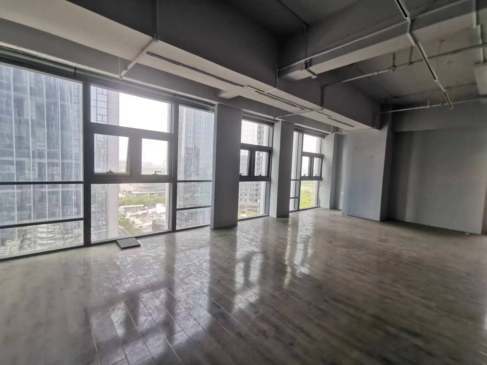 凤凰文化广场 2室2厅1卫 117m&sup2;