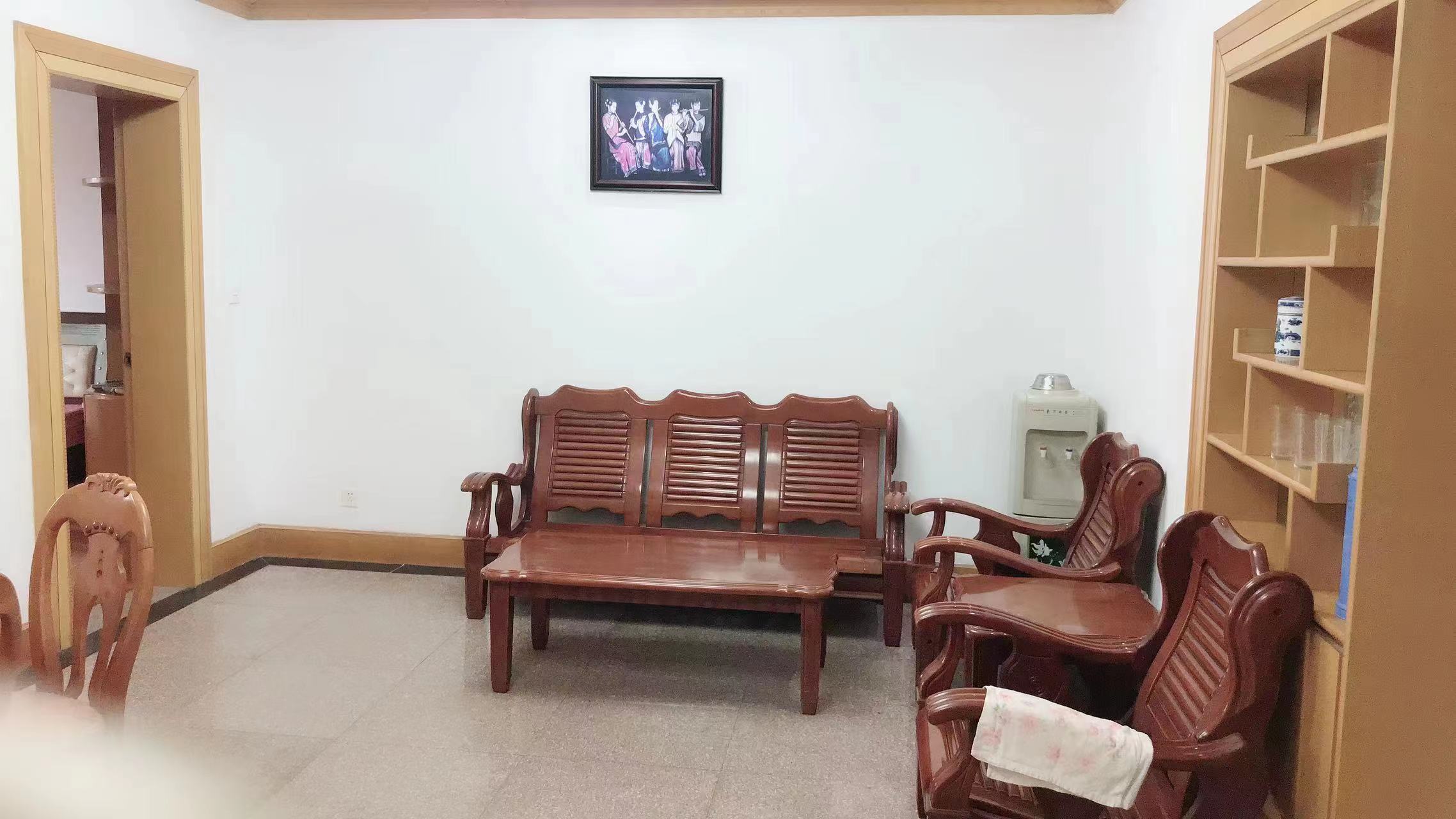 城中花园 3室2厅1卫 90m²