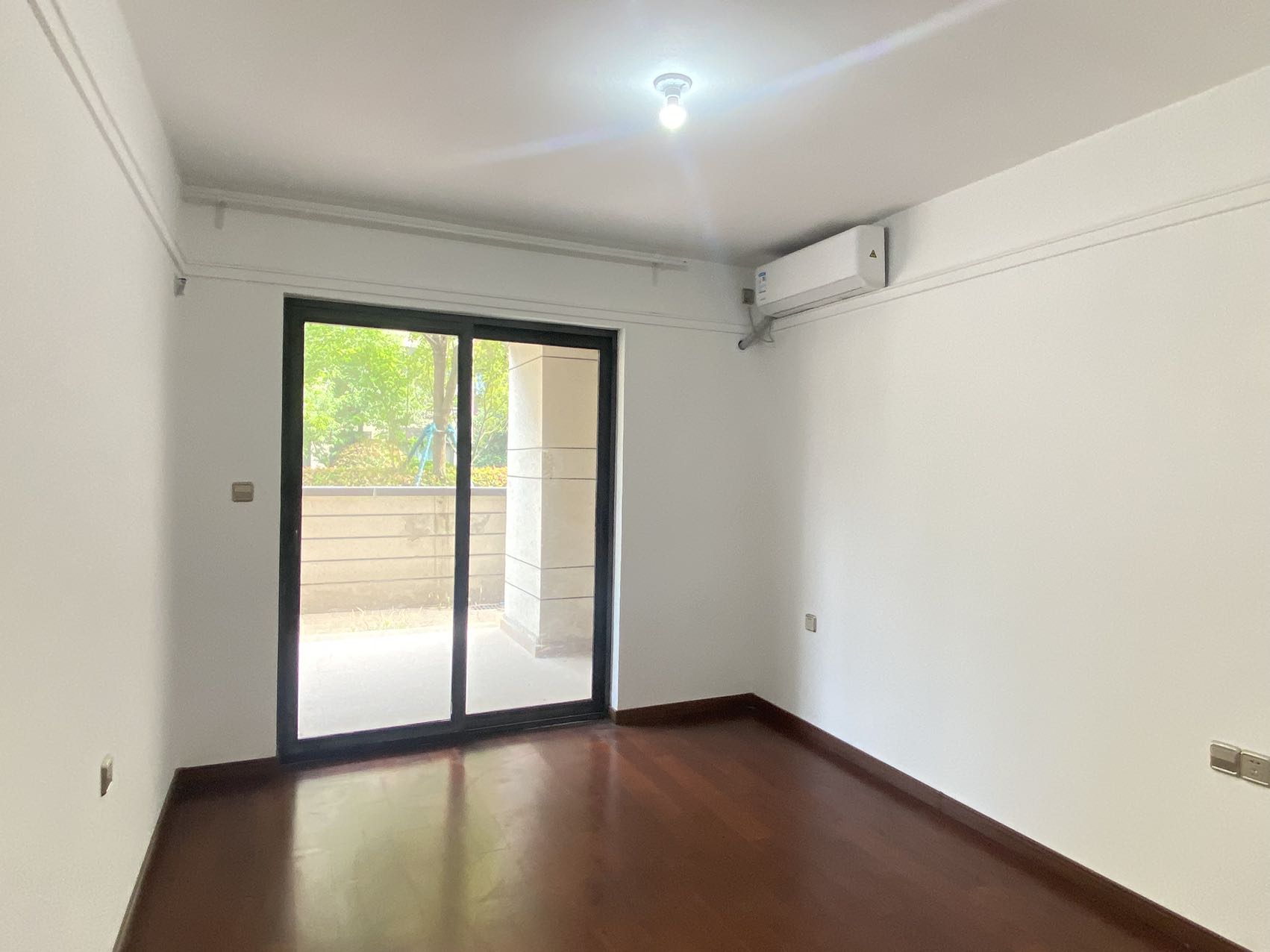 万科白鹭郡 3室2厅2卫 120m&sup2;