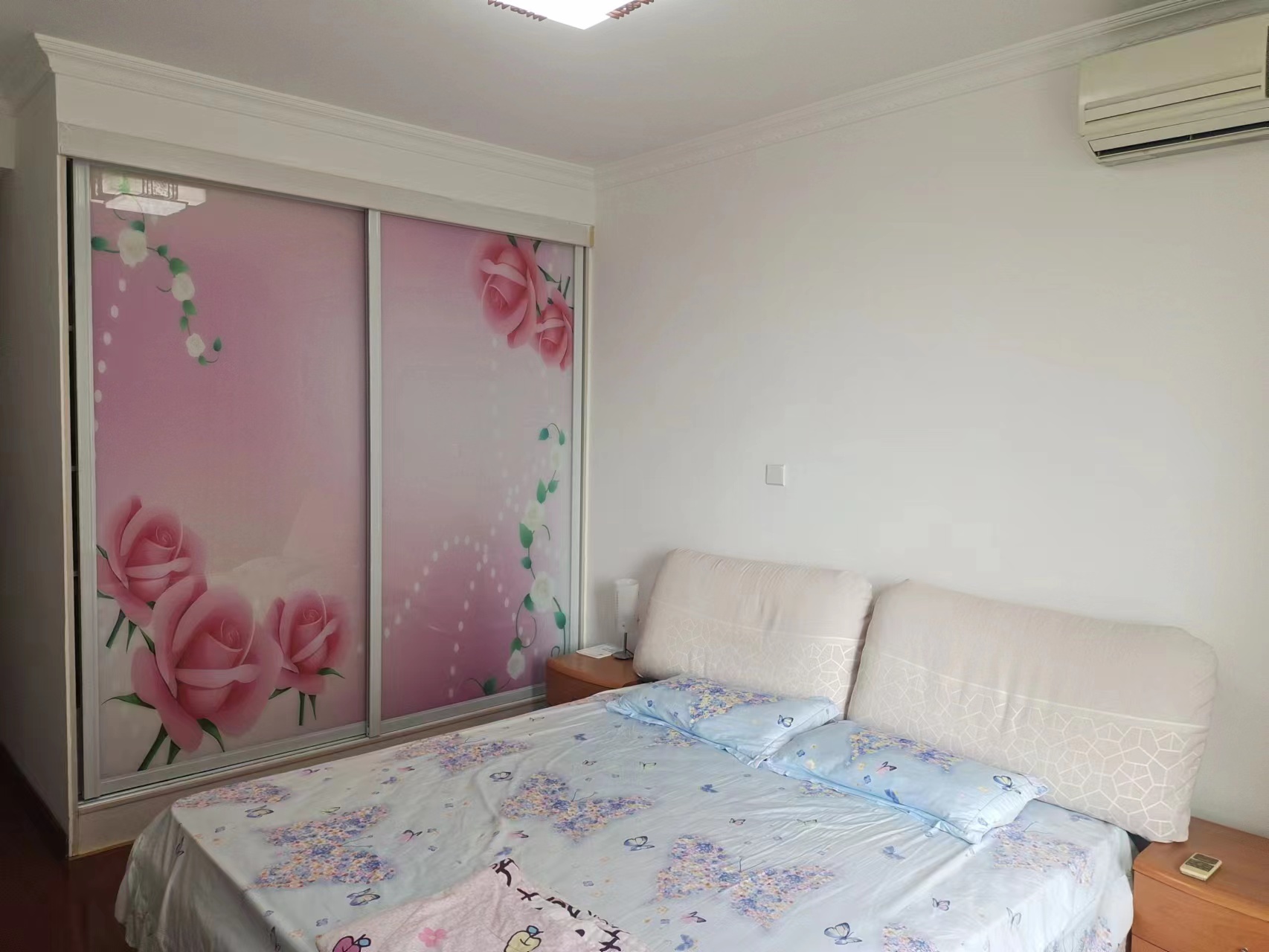 万和华府 3室2厅1卫 115m&sup2;