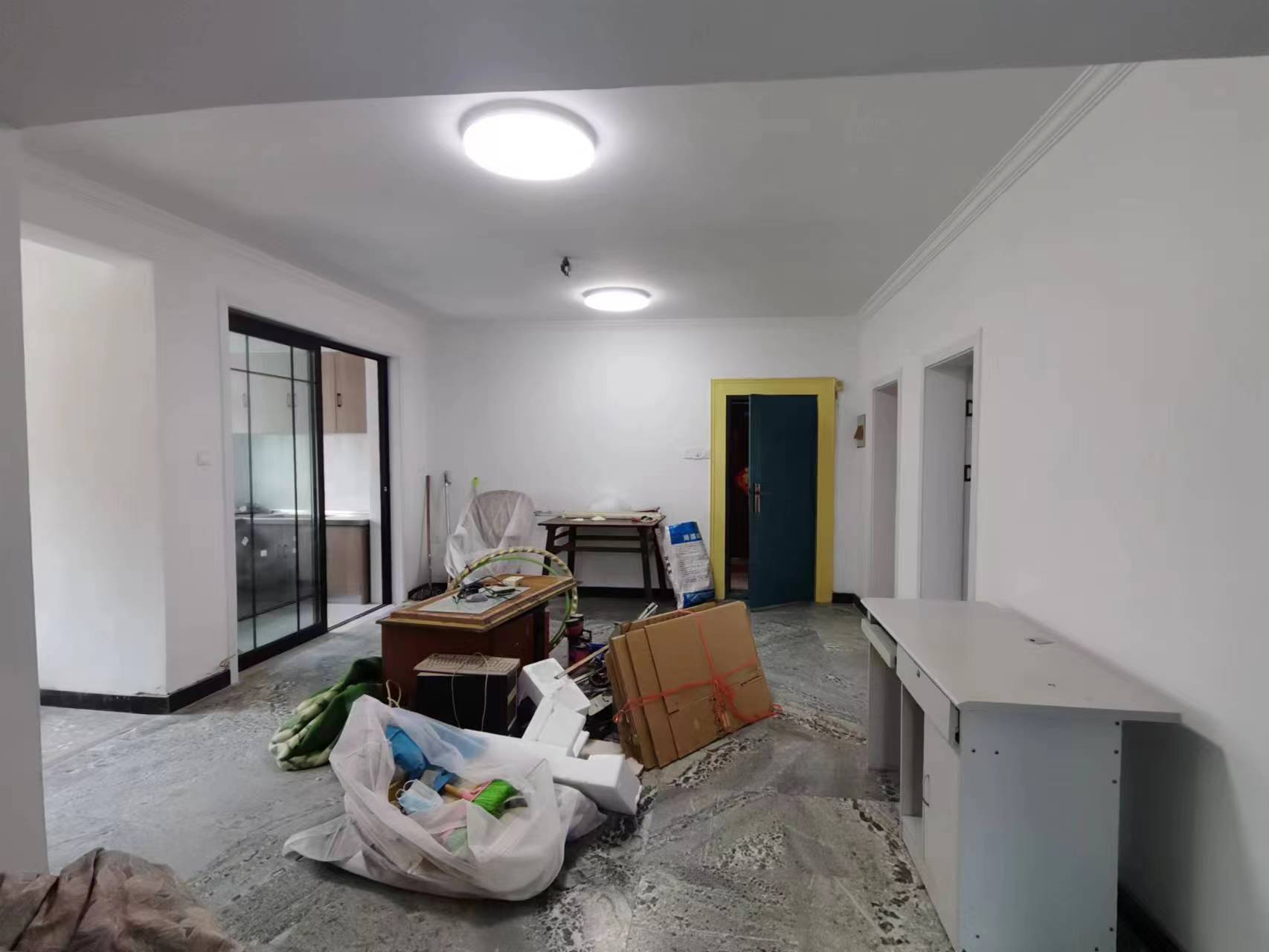 师范桥新村 3室2厅1卫 130m&sup2;