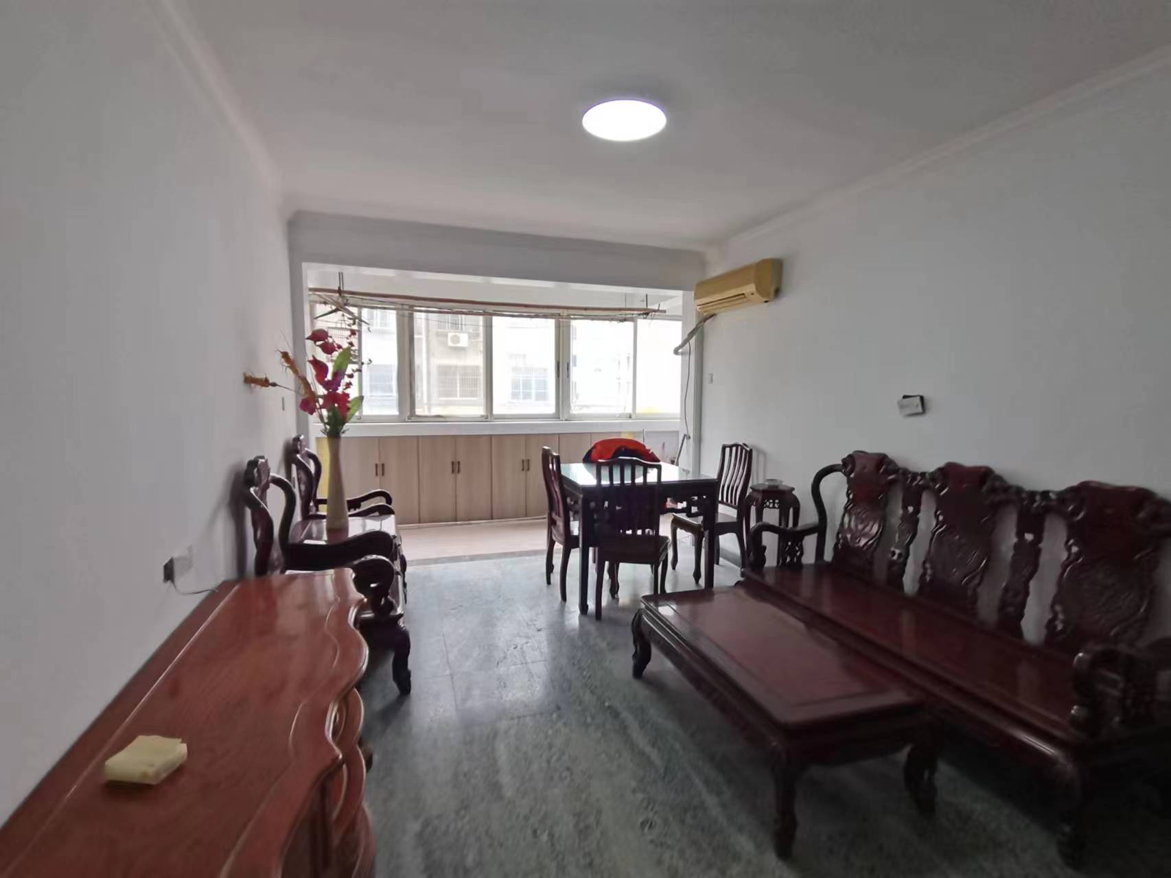 师范桥新村 3室2厅1卫 130m&sup2;