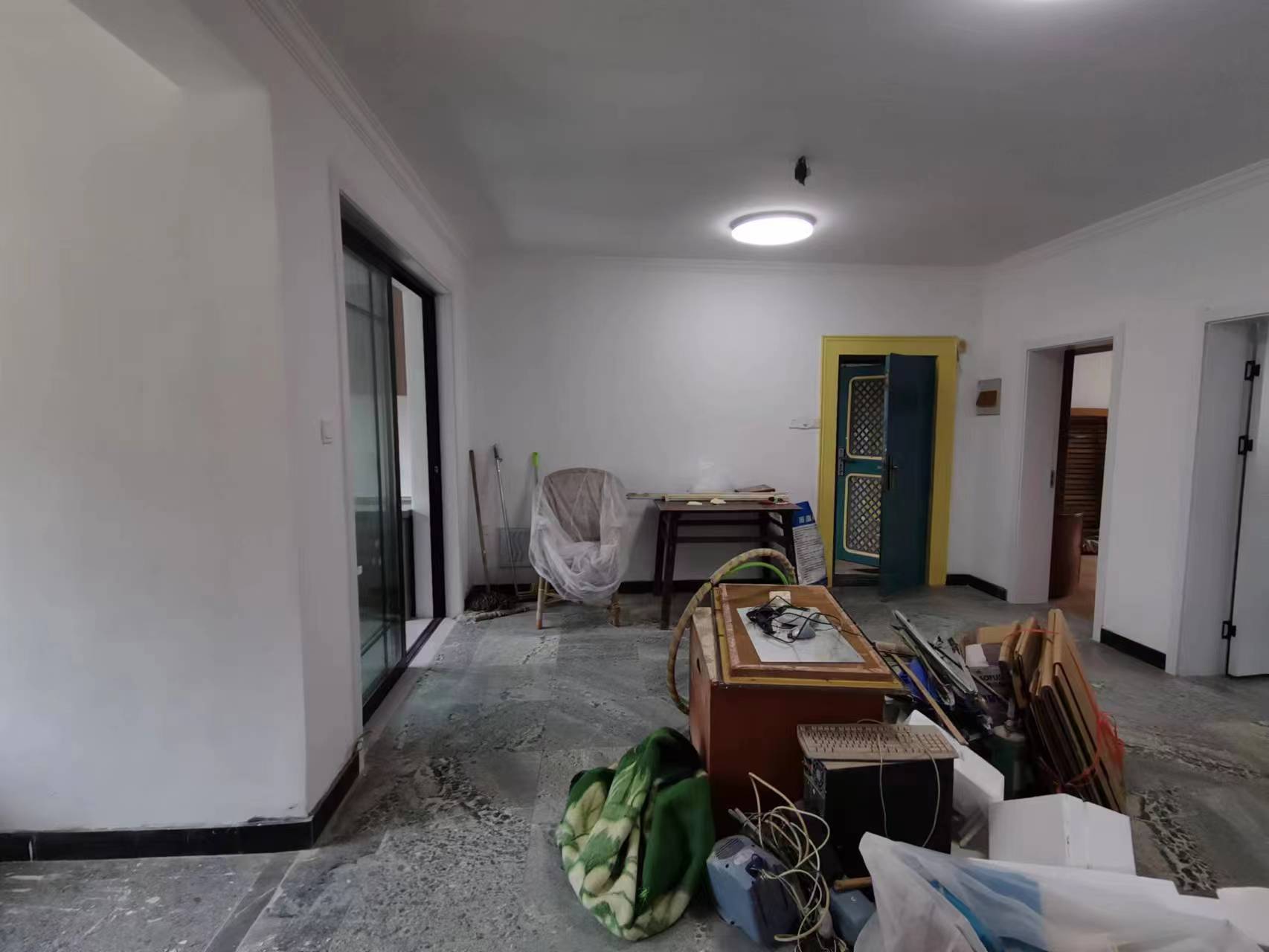 师范桥新村 3室2厅1卫 130m&sup2;