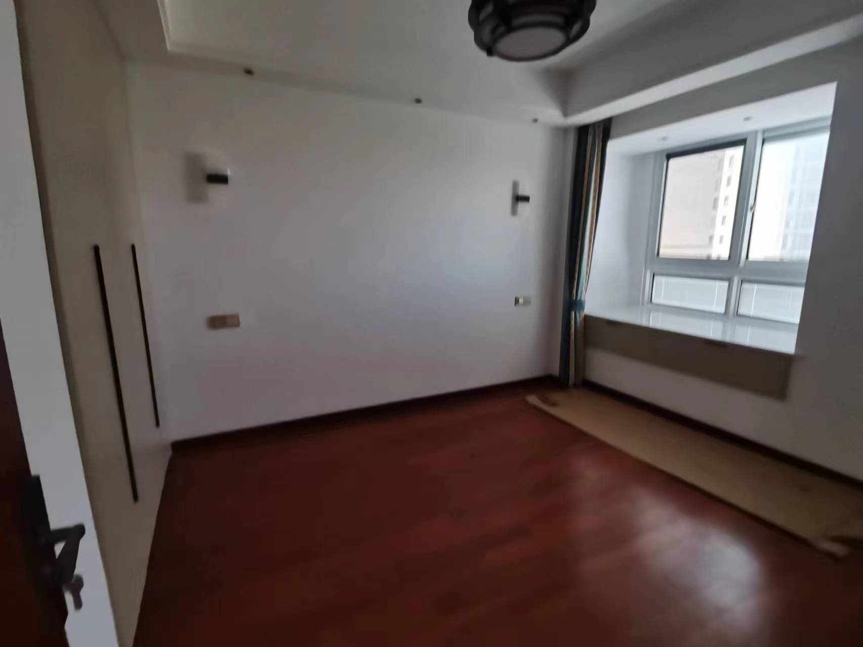 佳源都市 3室2厅2卫 129.00m&sup2;