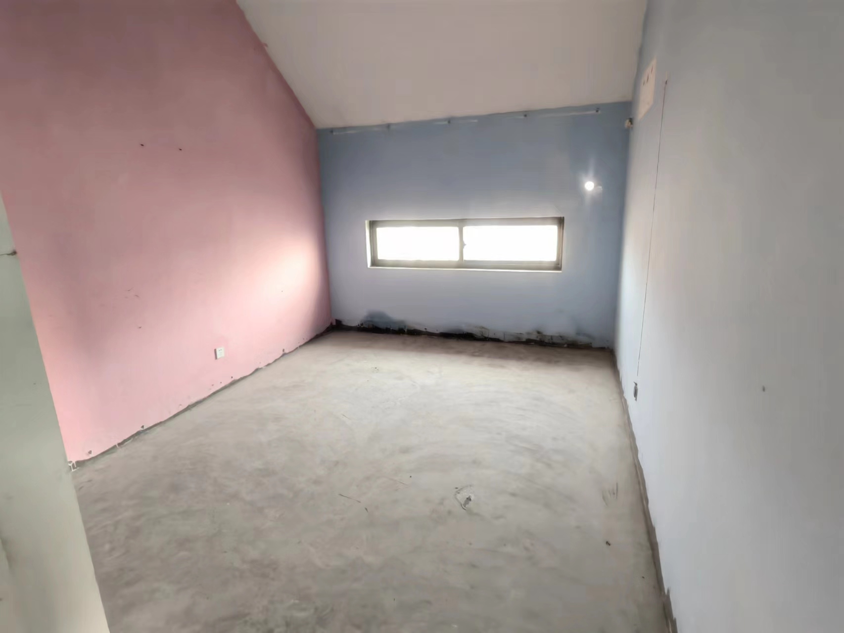 外滩花苑 4室2厅1卫 96m&sup2;