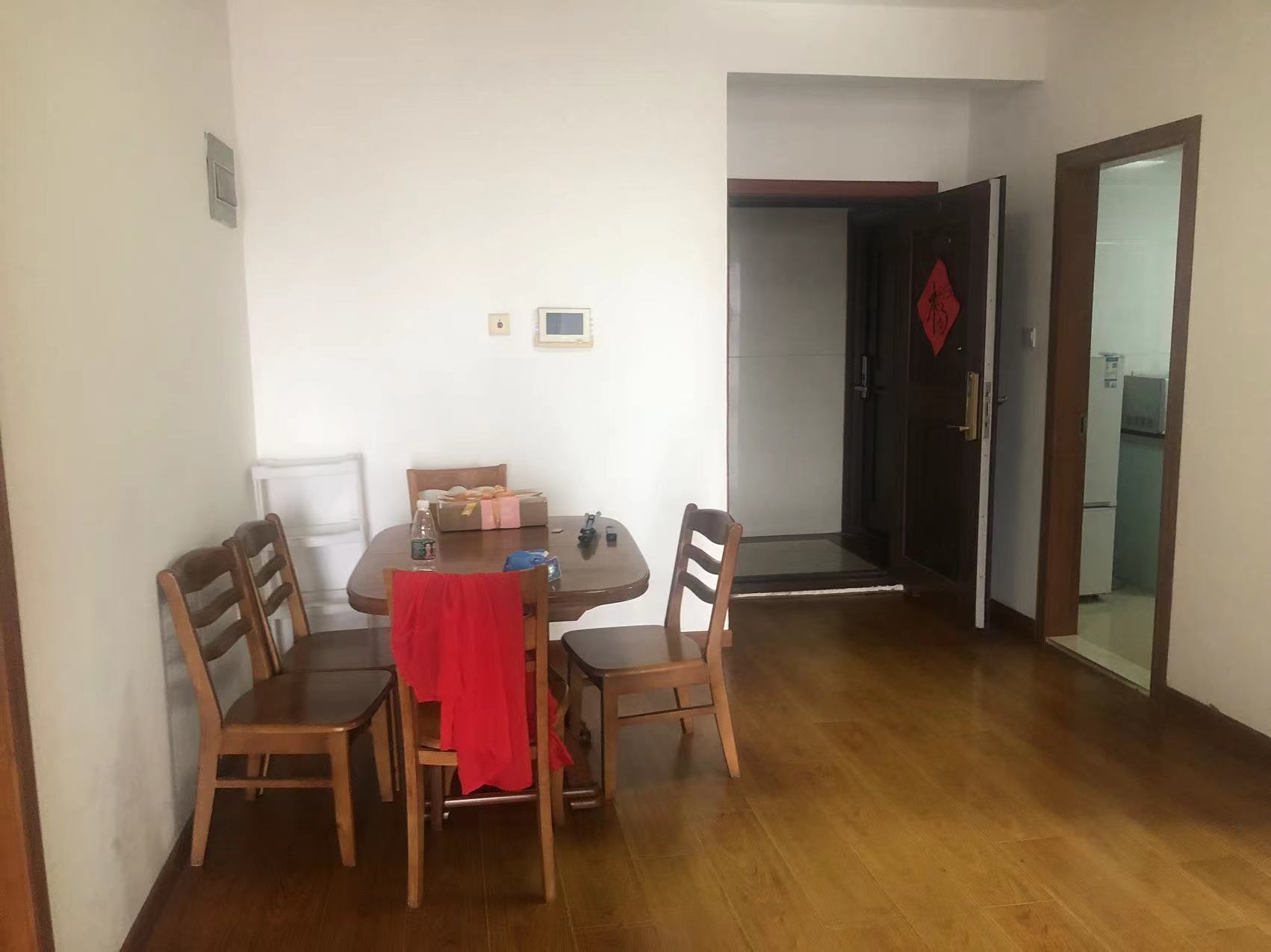 帝奥世伦名郡 2室2厅1卫 95m&sup2;