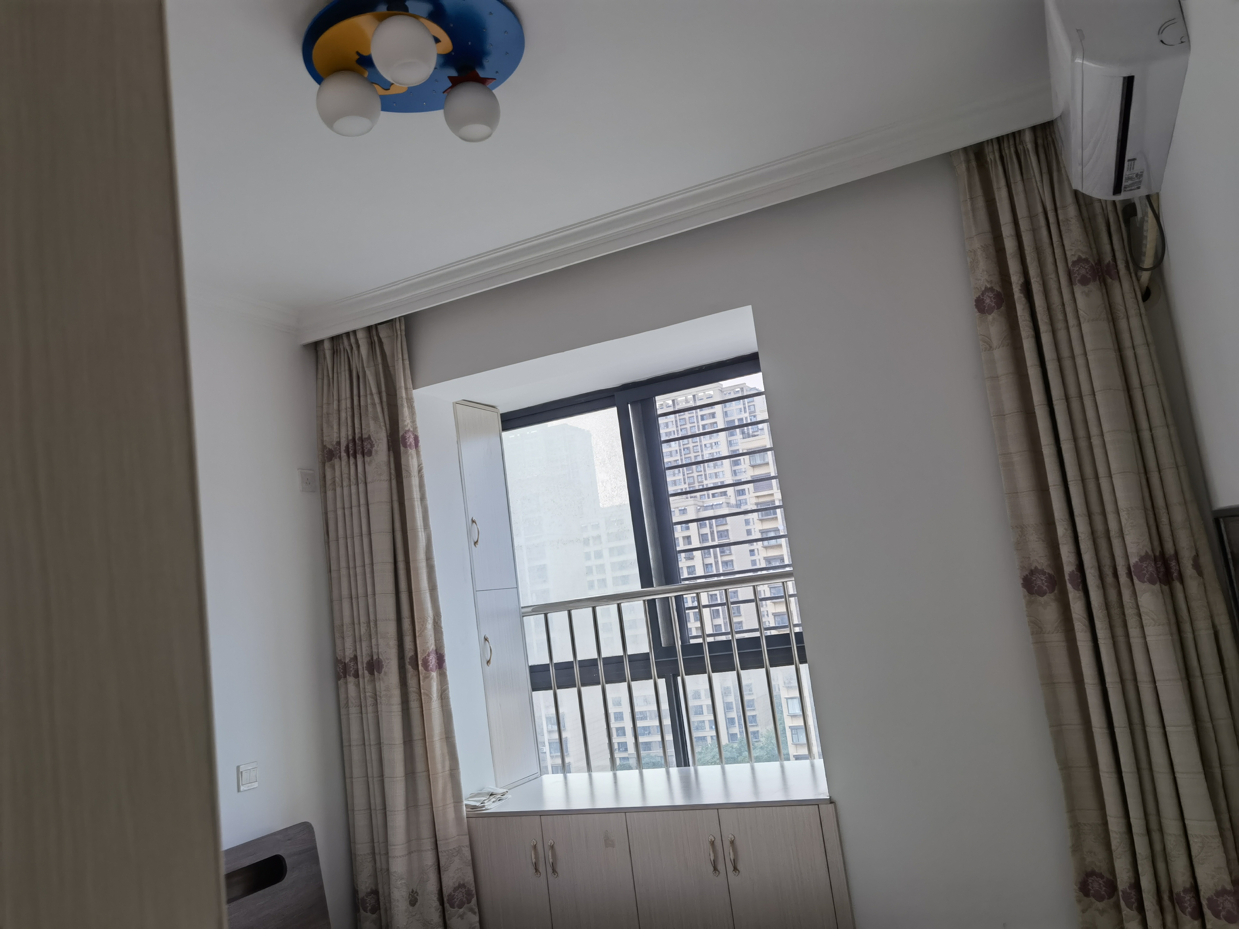 光明幸福天地 3室2厅1卫 117.5m&sup2;