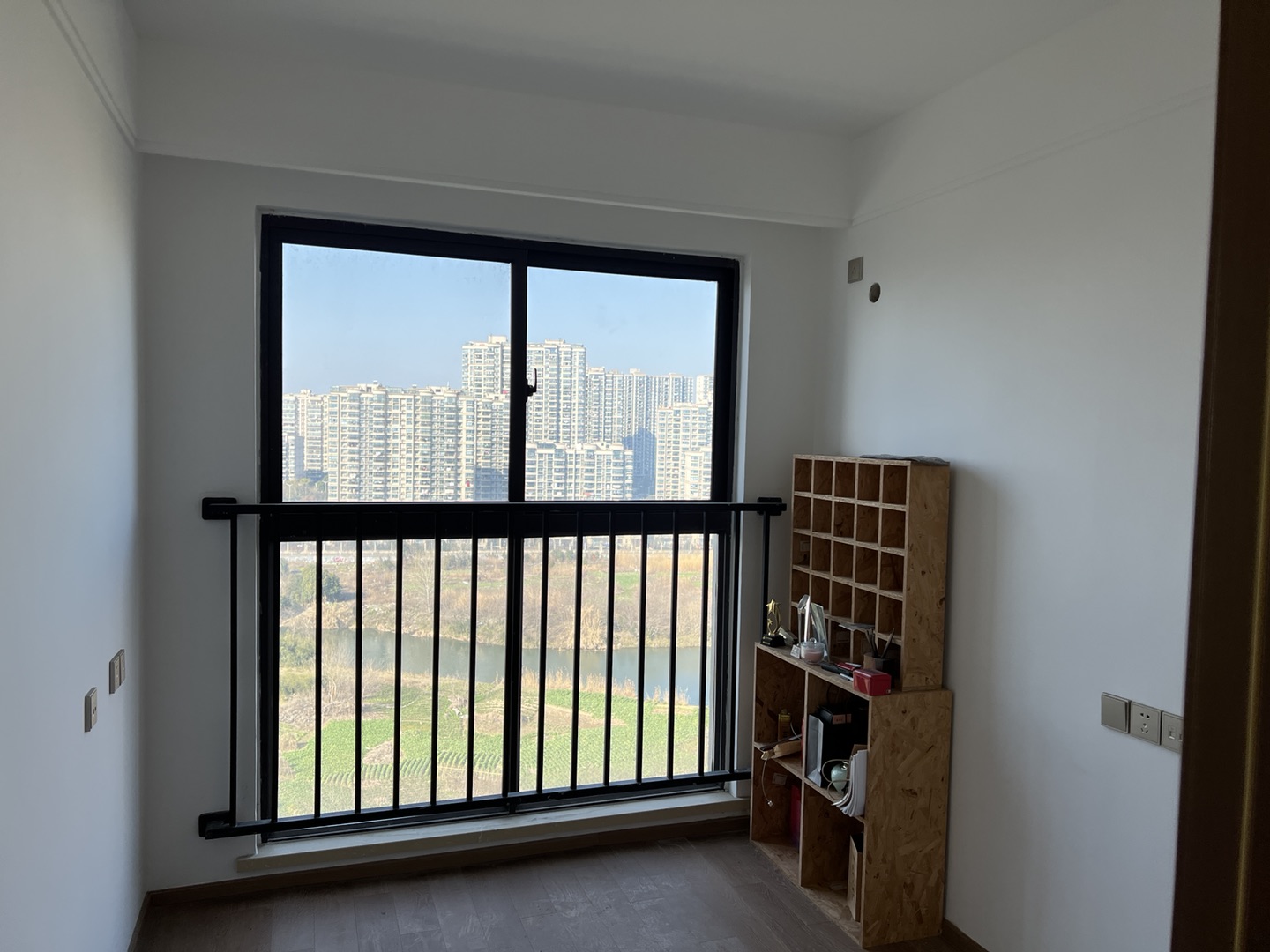 中南君悦府 3室2厅1卫 96m&sup2;