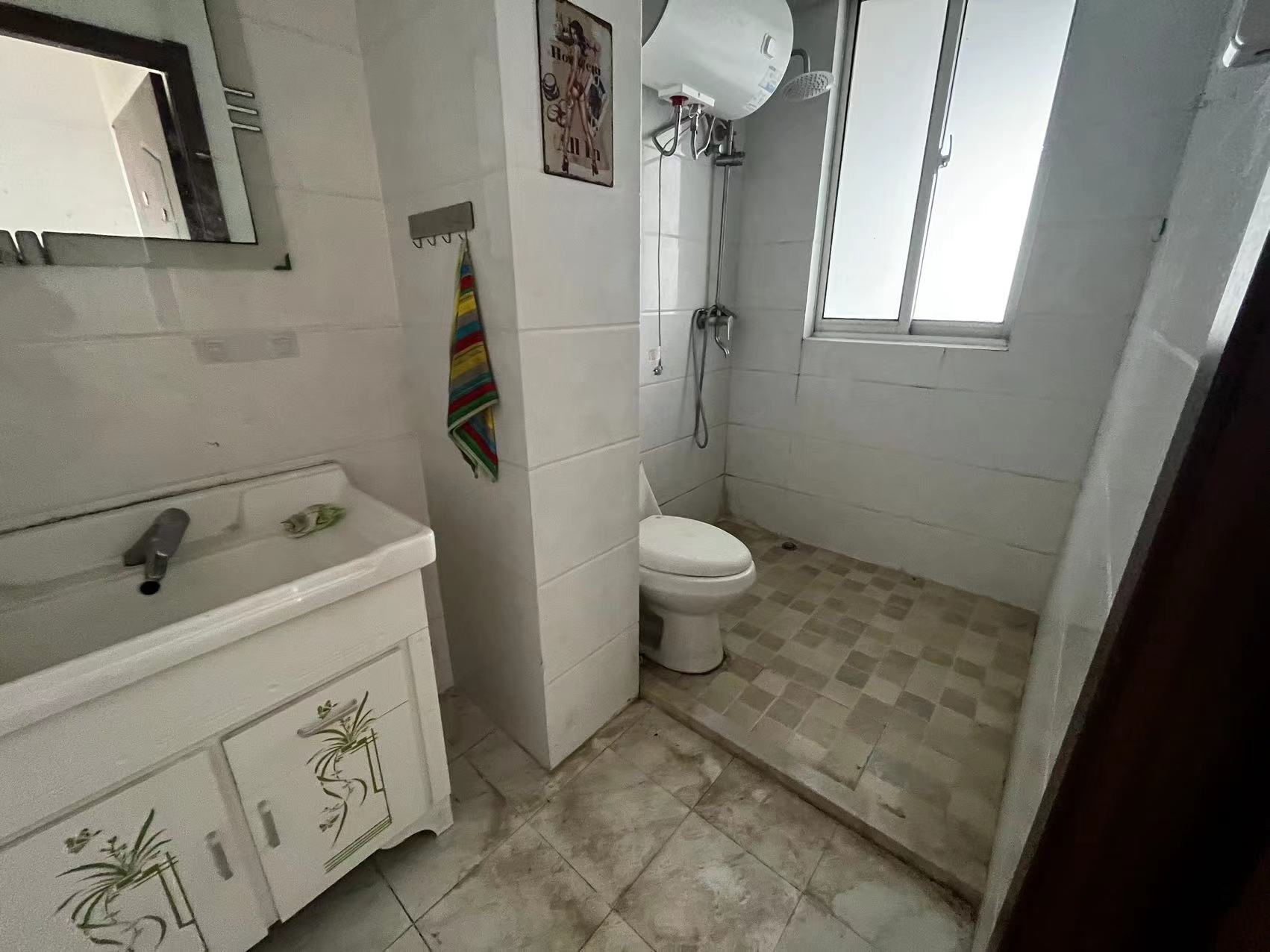 中南世纪花城二期 2室2厅1卫 67.63m&sup2;