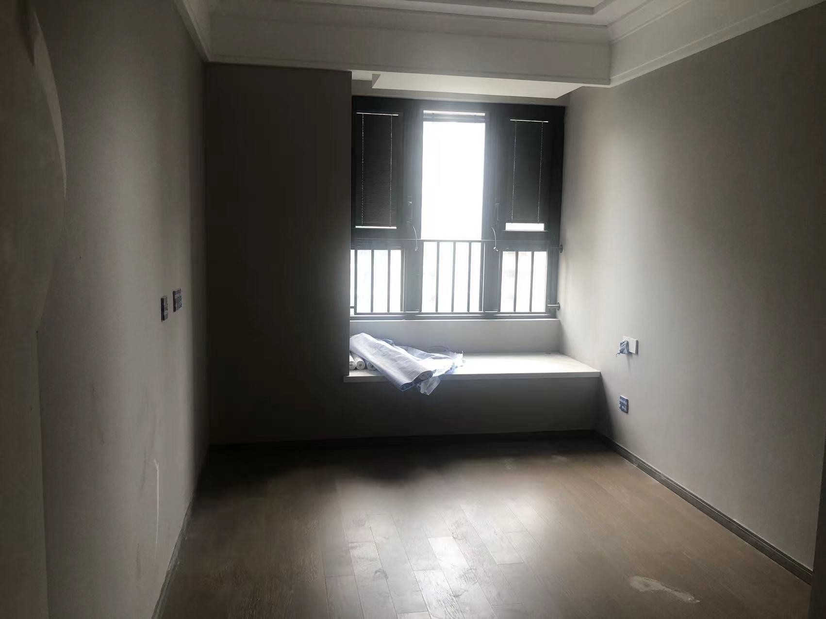 绿城&middot;诚园 4室2厅2卫 157.79m&sup2;