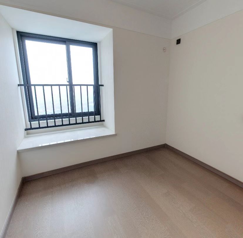 万科&middot;海上明月 3室2厅2卫 110m&sup2;