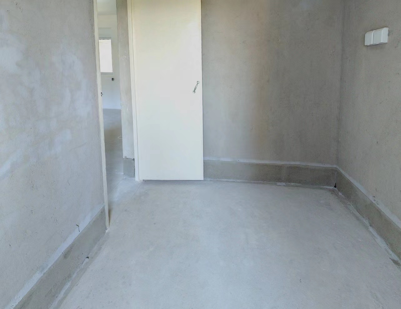 芦泾花苑 2室1厅1卫 93m&sup2;