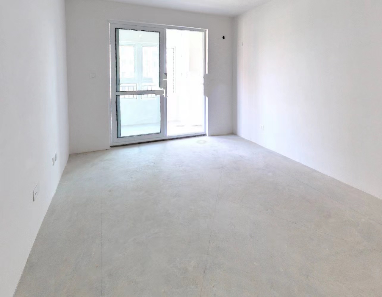 芦泾花苑 2室1厅1卫 93m&sup2;