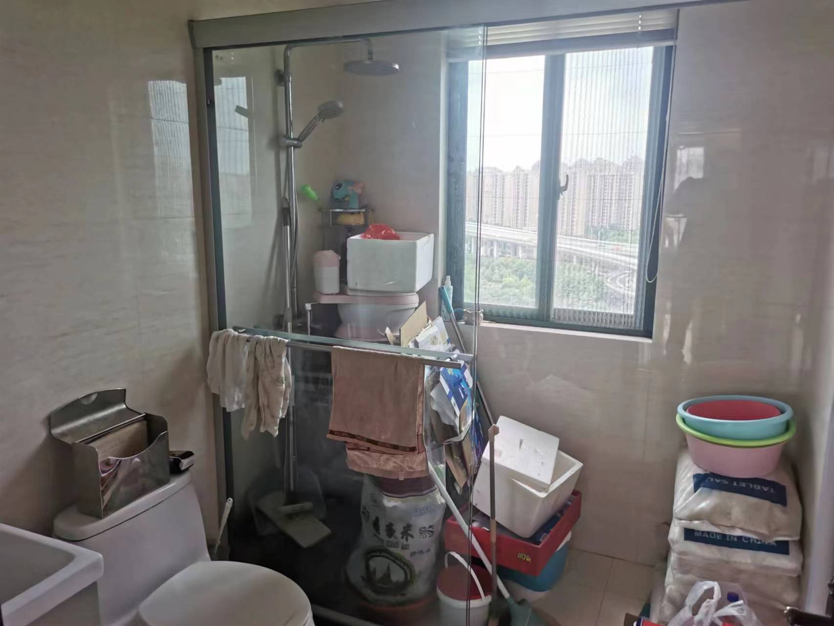 凤凰莱茵苑 5室2厅3卫 177.54m&sup2;