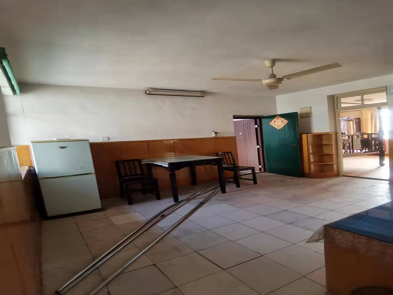 虹桥新村(朝霞路) 3室2厅1卫 76.5m&sup2;