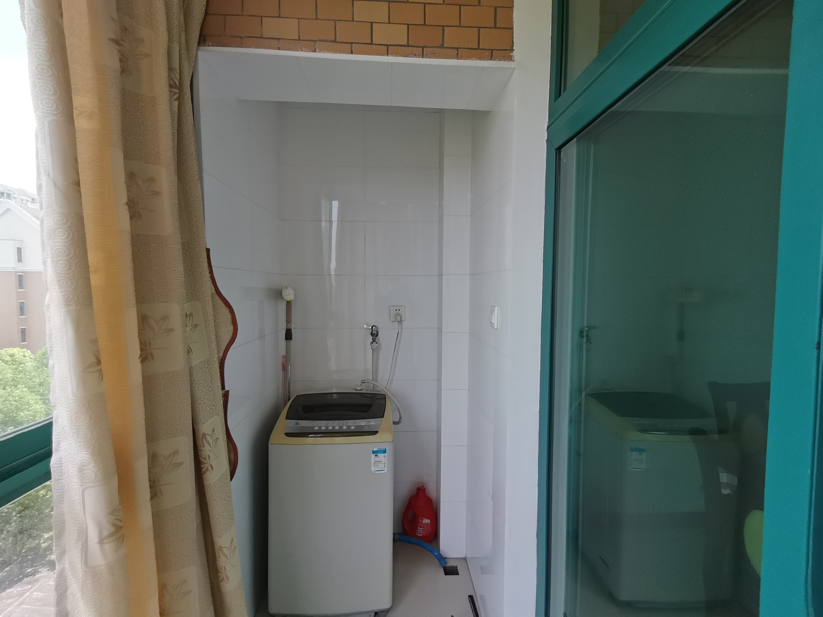 江海皇都私家花园 3室2厅1卫 122m&sup2;