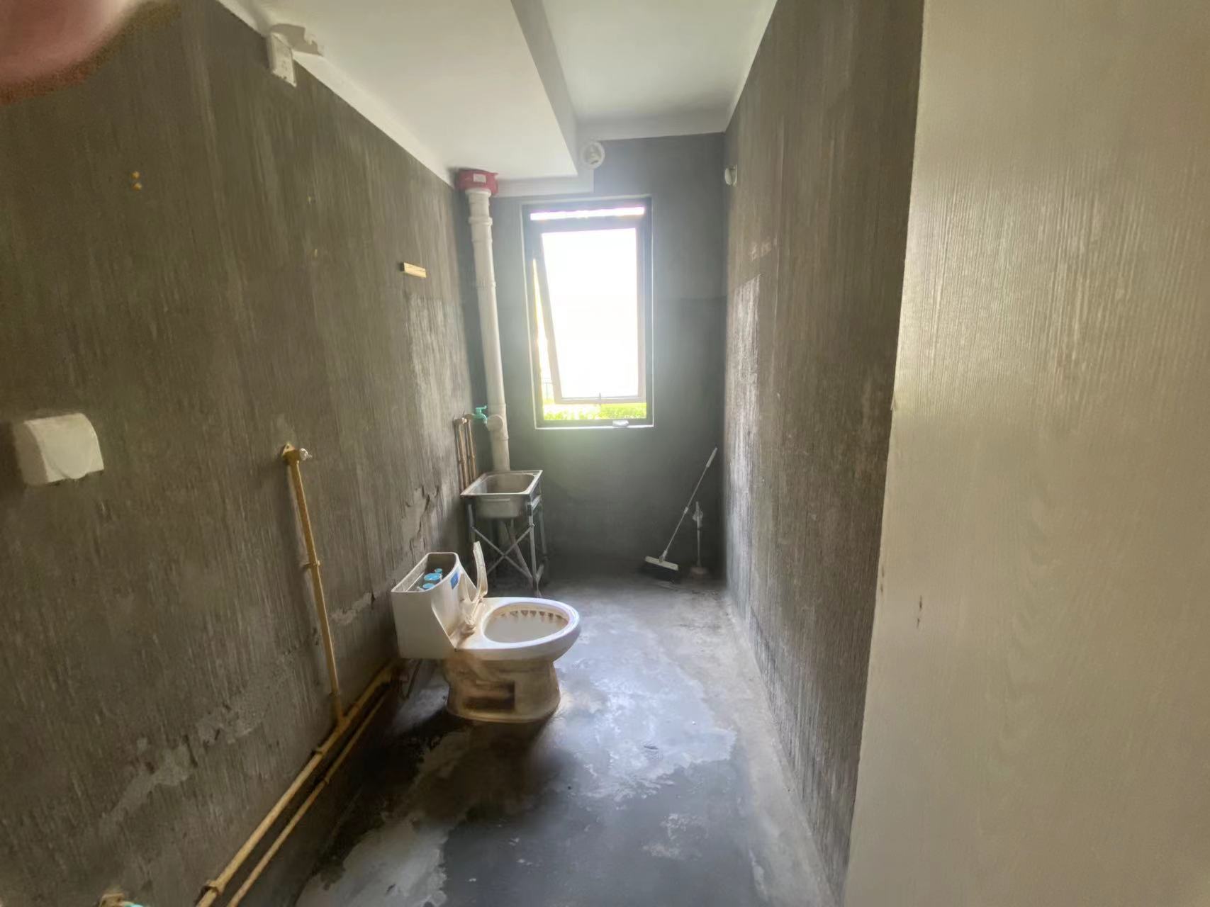 招商新城雍景湾 4室2厅2卫 139m²