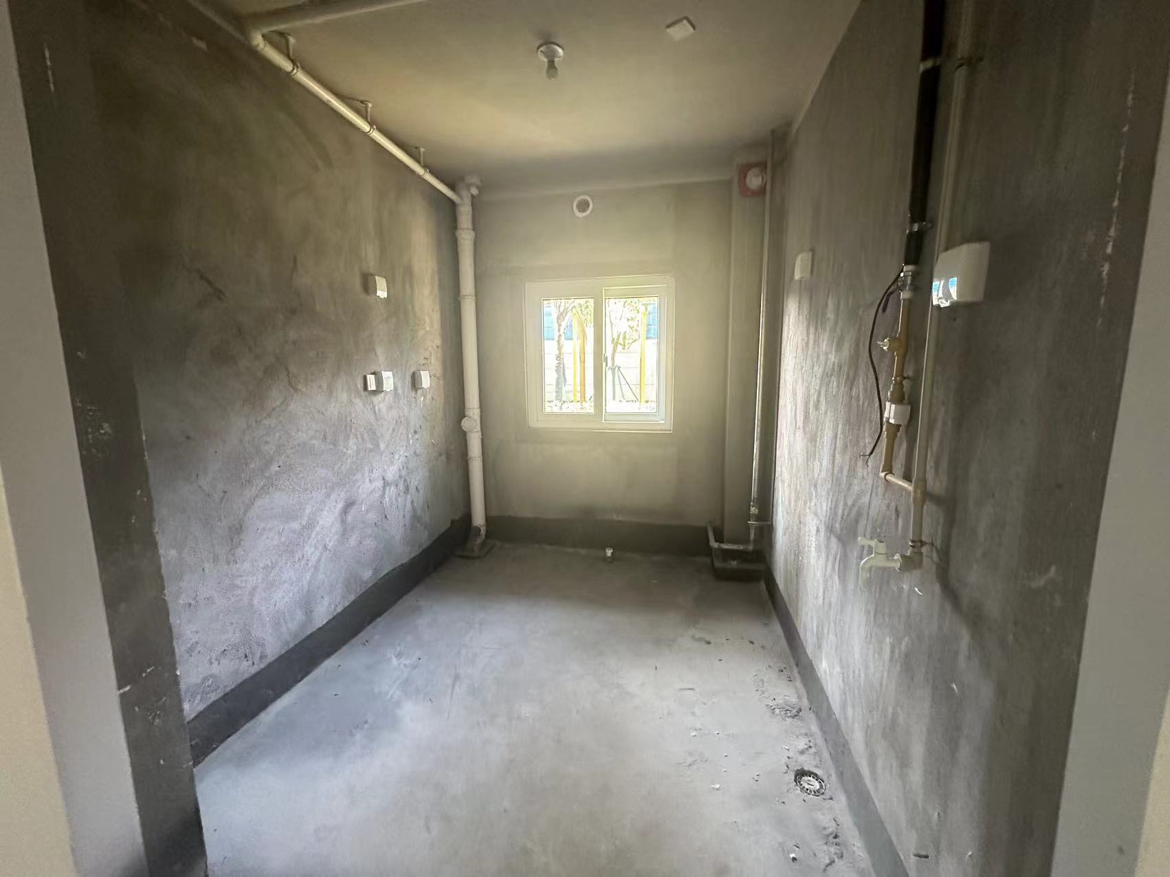 金地繁茂里 3室2厅2卫 96m&sup2;