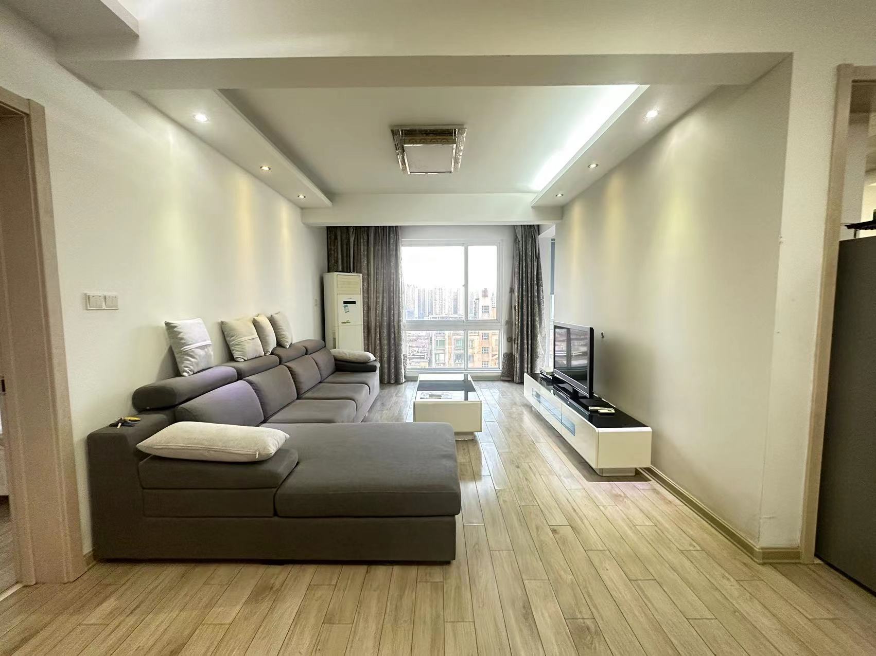 锦峰大厦 2室2厅1卫 86.06m²