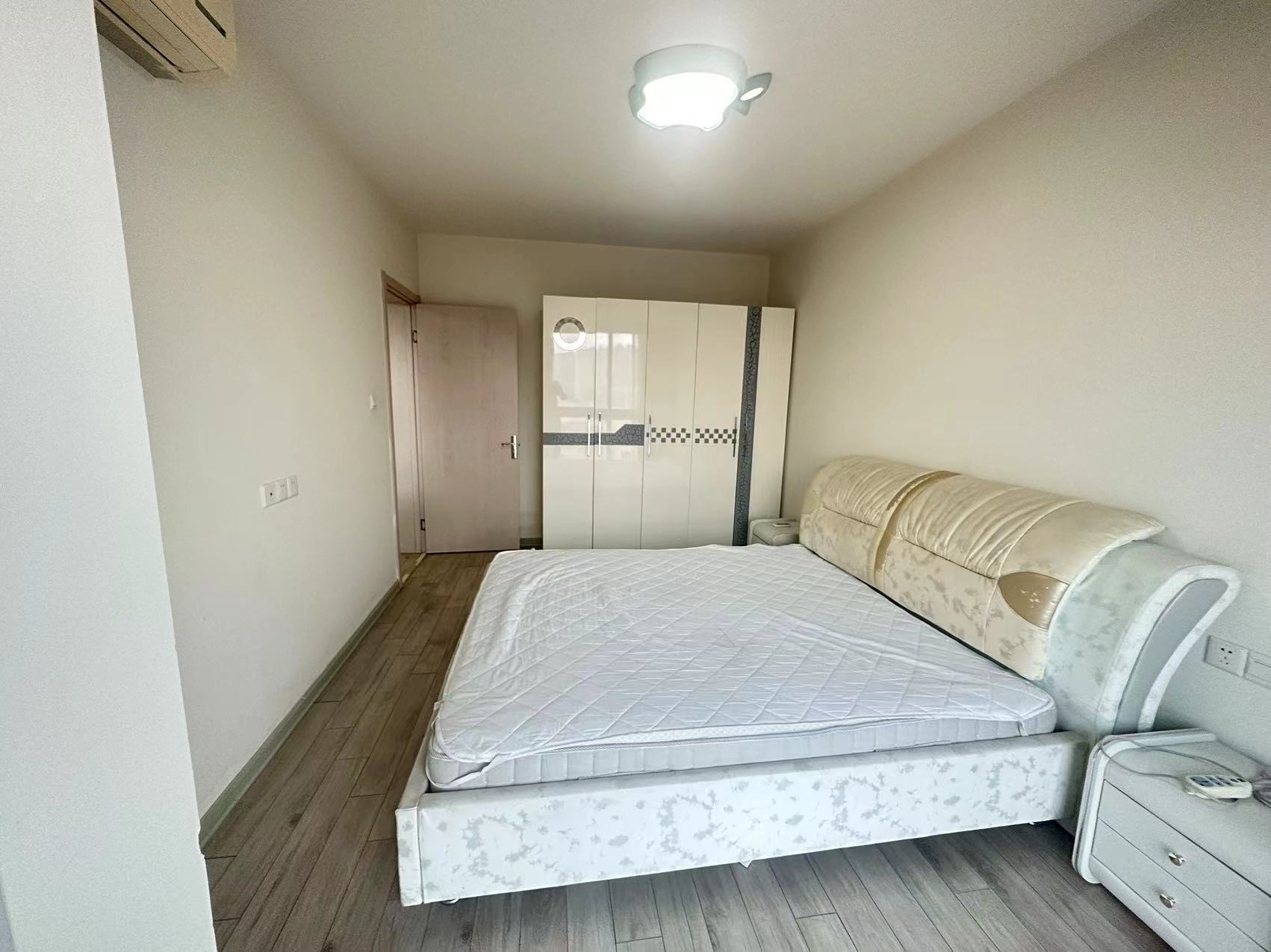 锦峰大厦 2室2厅1卫 86.06m&sup2;