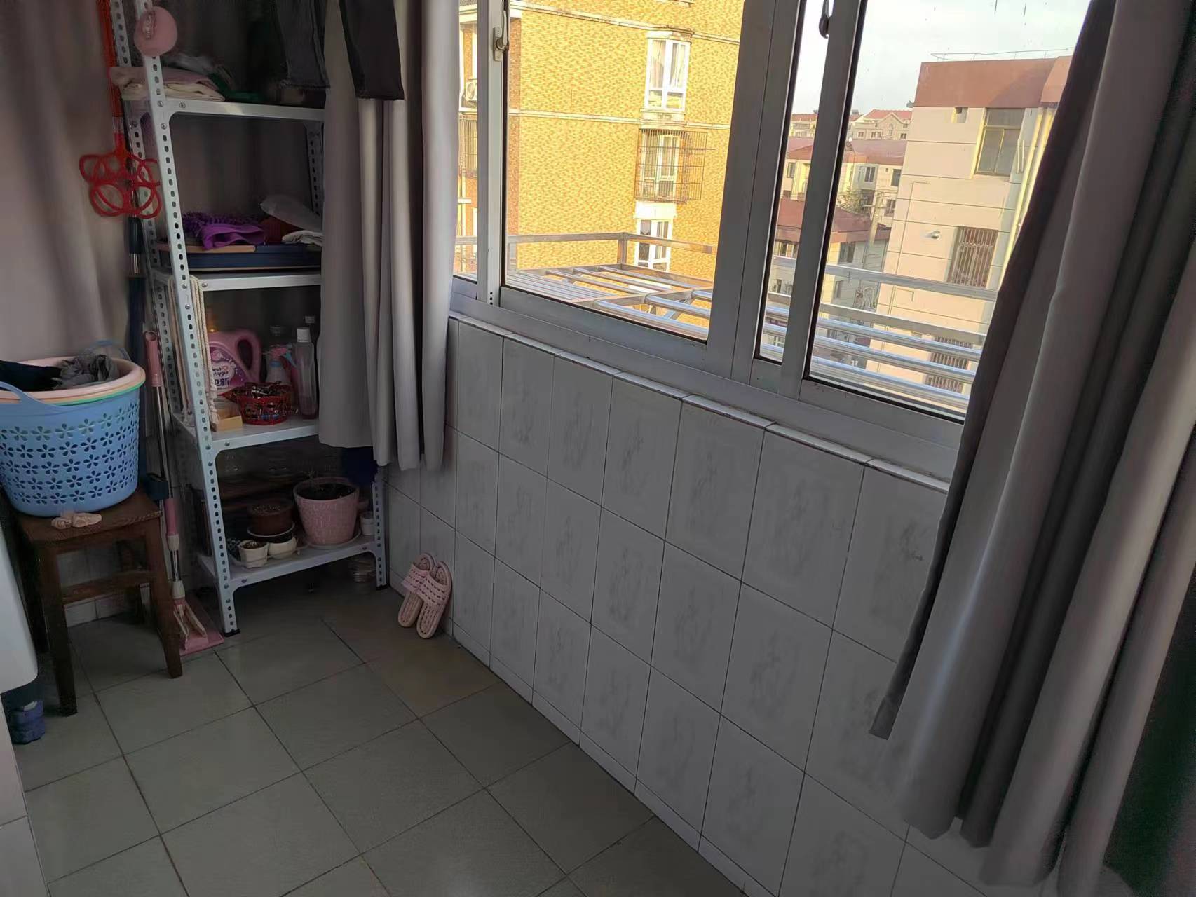 光明东村三期 2室1厅1卫 70.00m&sup2;