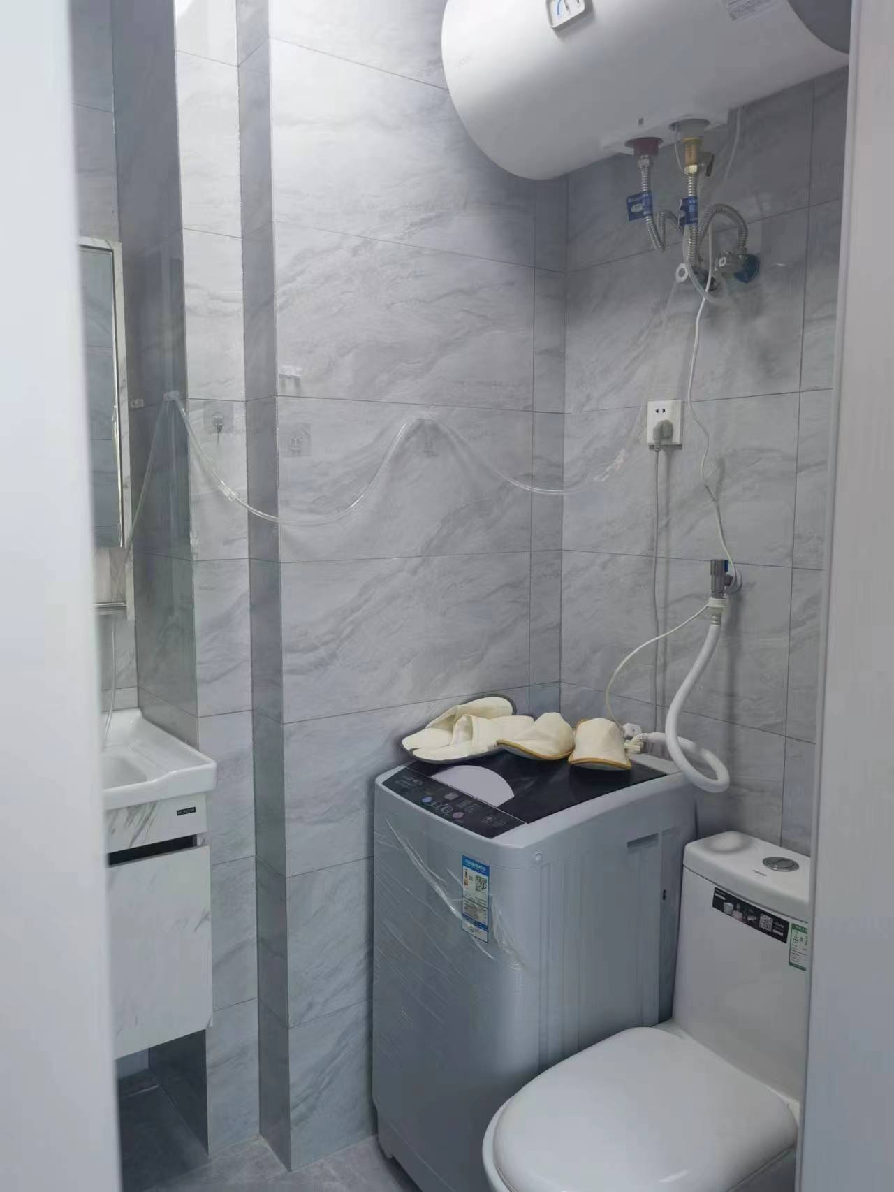 正泰江岸水苑 1室1厅1卫 40m&sup2;