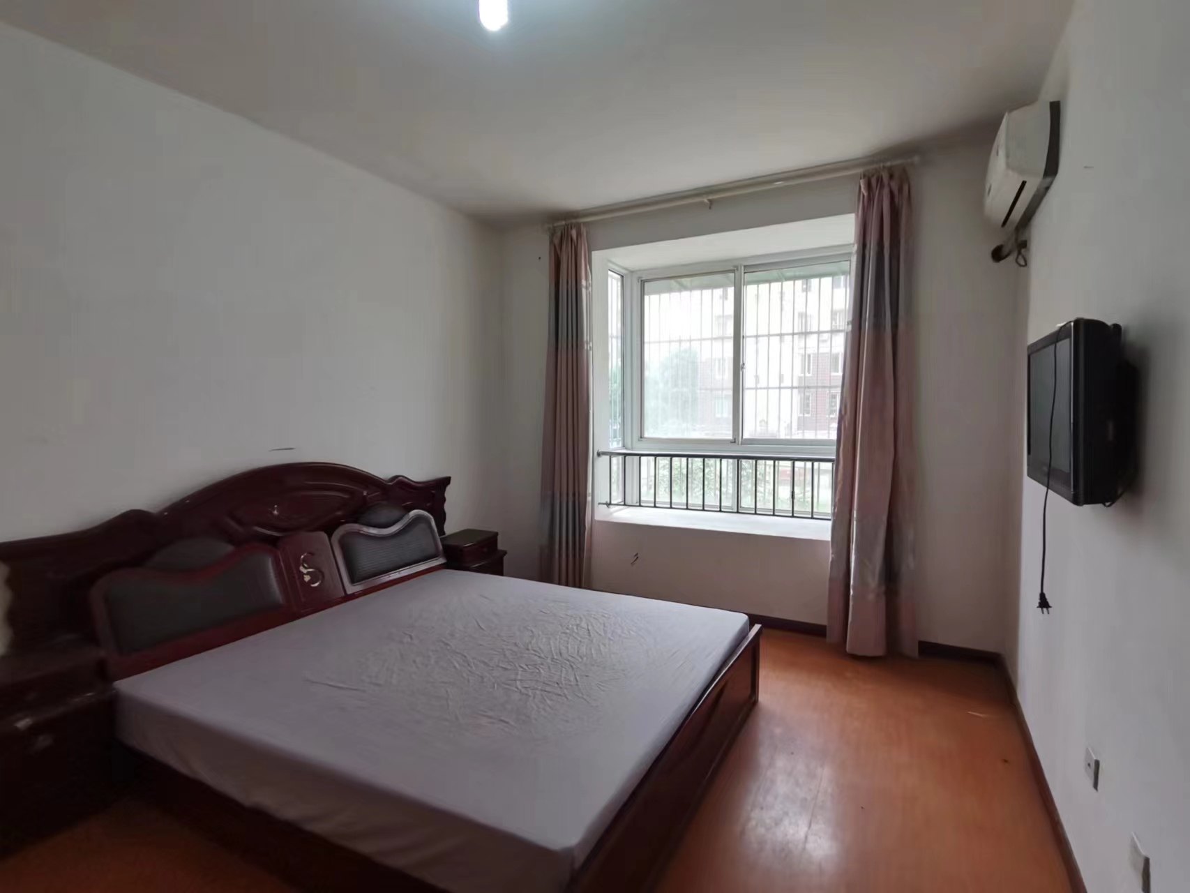 天晖苑 2室2厅1卫 108.00m&sup2;