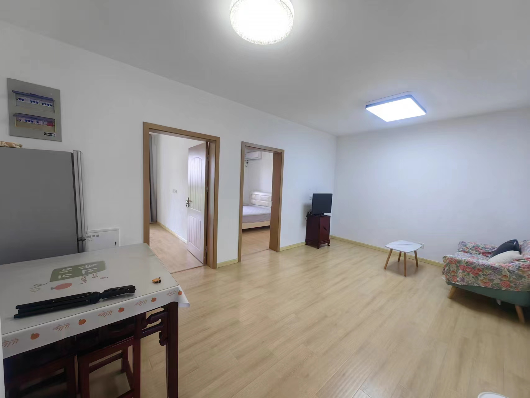 中桥名邸 2室2厅1卫 81.36m&sup2;