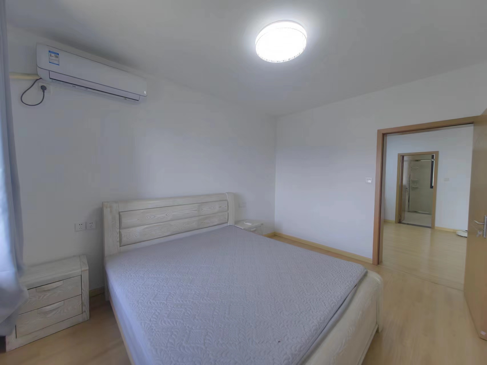 中桥名邸 2室2厅1卫 81.36m&sup2;