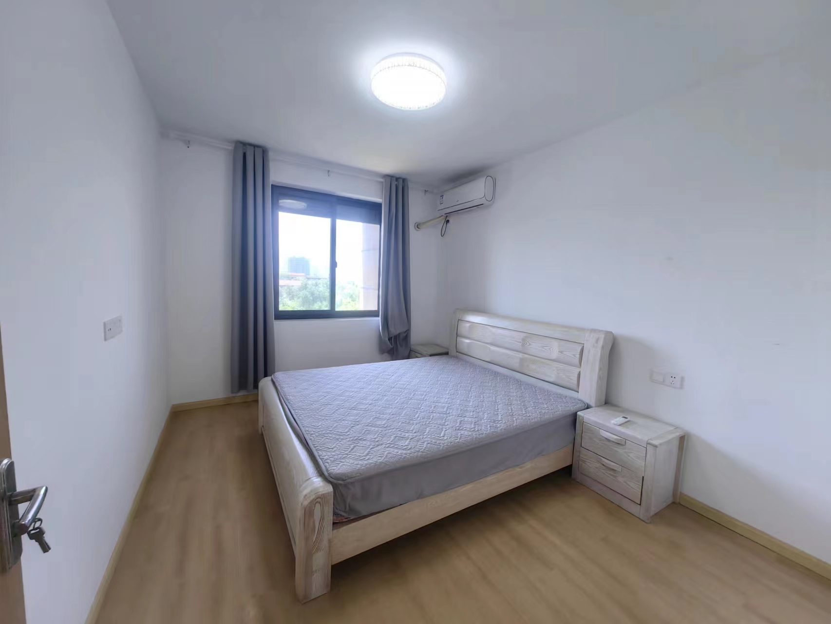 中桥名邸 2室2厅1卫 81.36m&sup2;