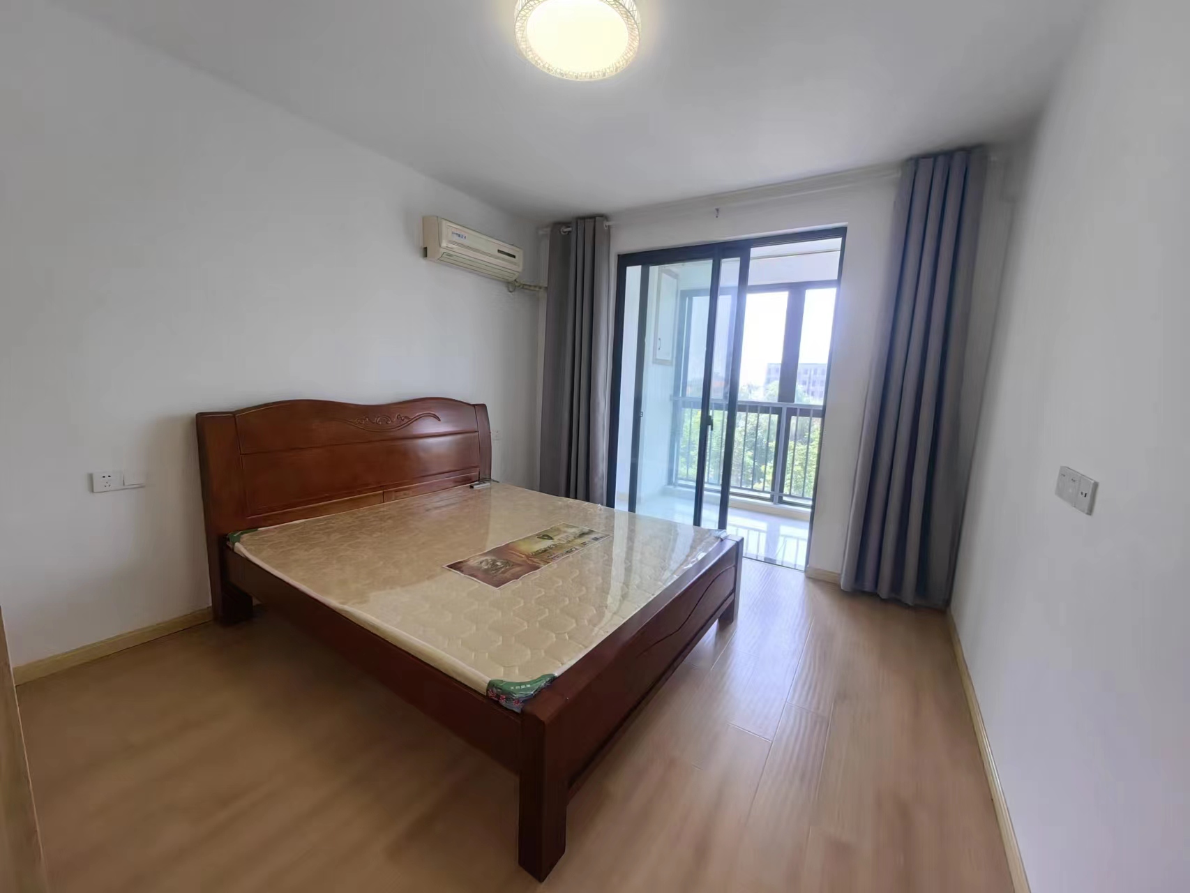 中桥名邸 2室2厅1卫 81.36m&sup2;