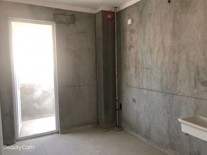 幸福怡居 3室2厅1卫 96m&sup2;