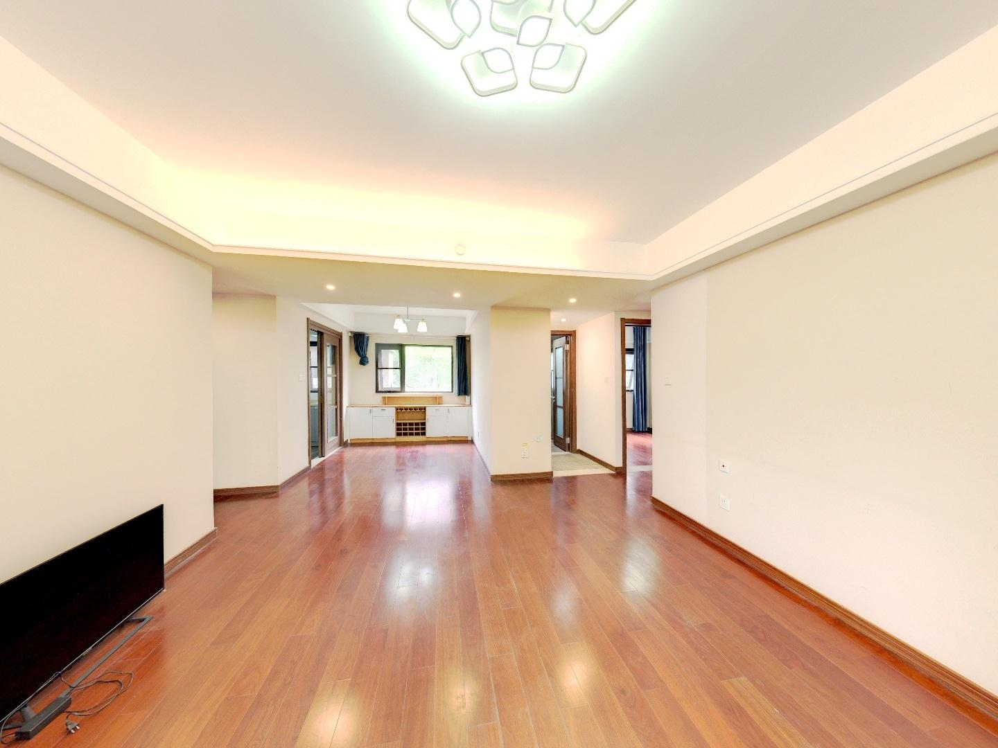 万科公园里一期 3室2厅2卫 120m&sup2;
