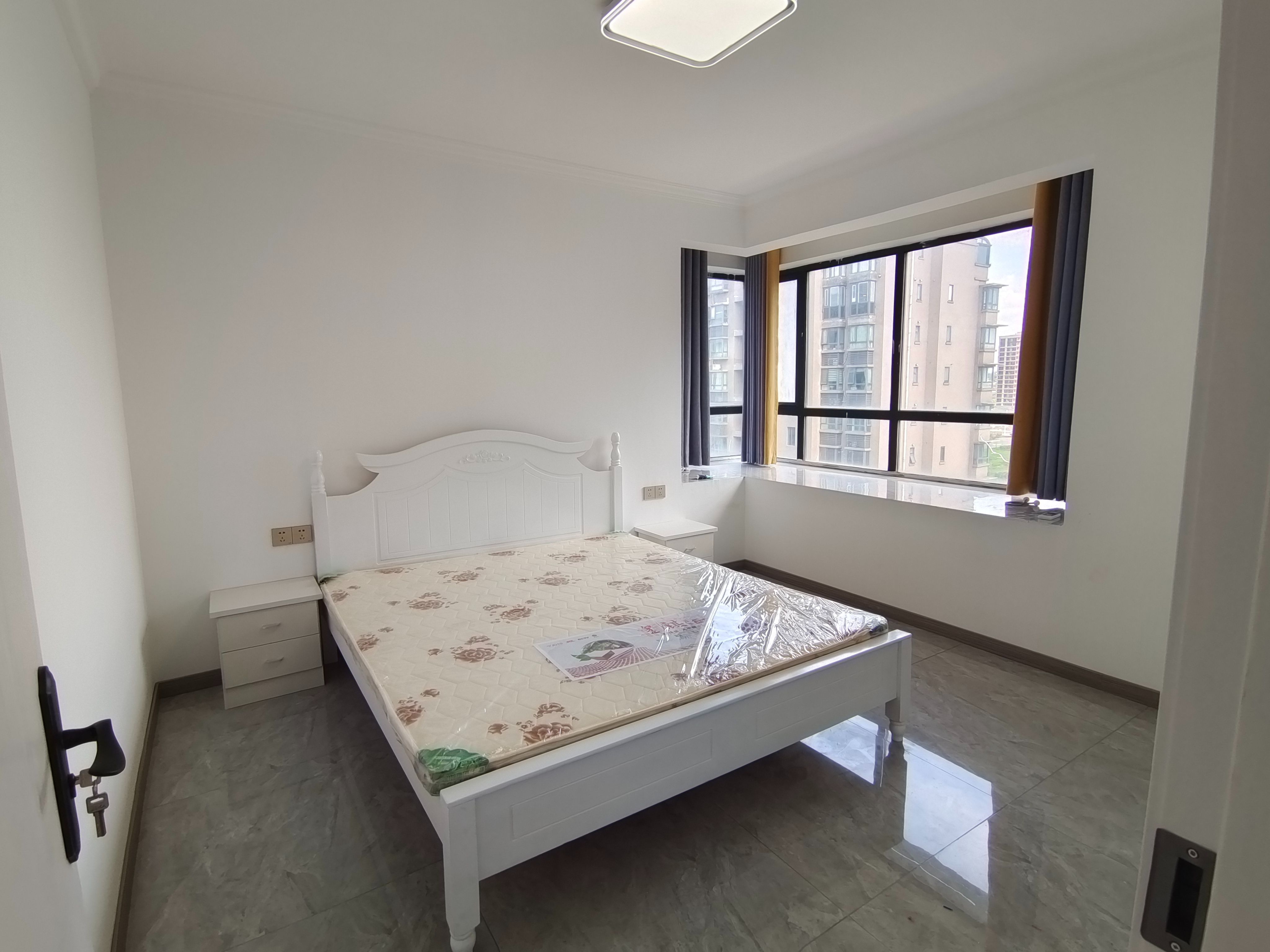 中港城 3室1厅1卫 89m&sup2;
