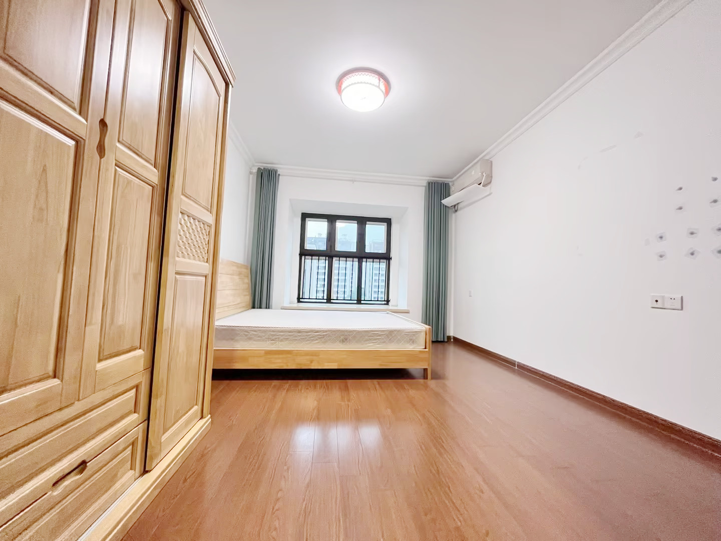 南通碧桂园翡翠华府 4室2厅2卫 143m&sup2;