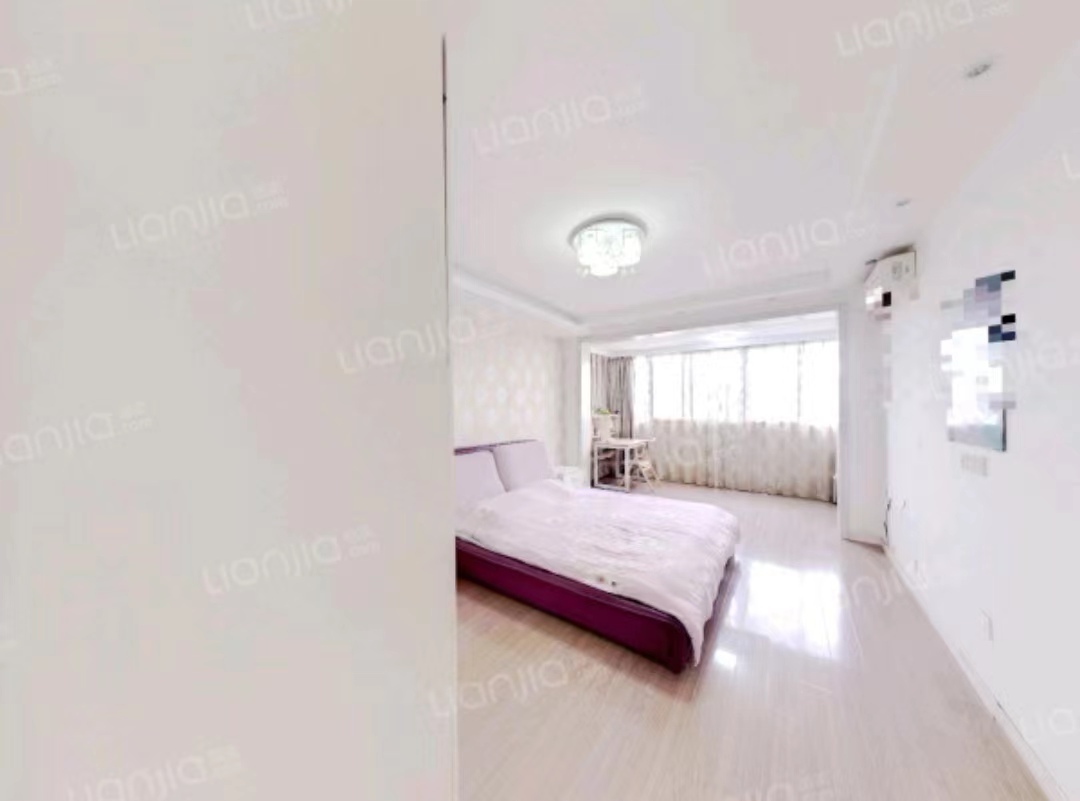 学田东苑 3室2厅1卫 135.98m&sup2;