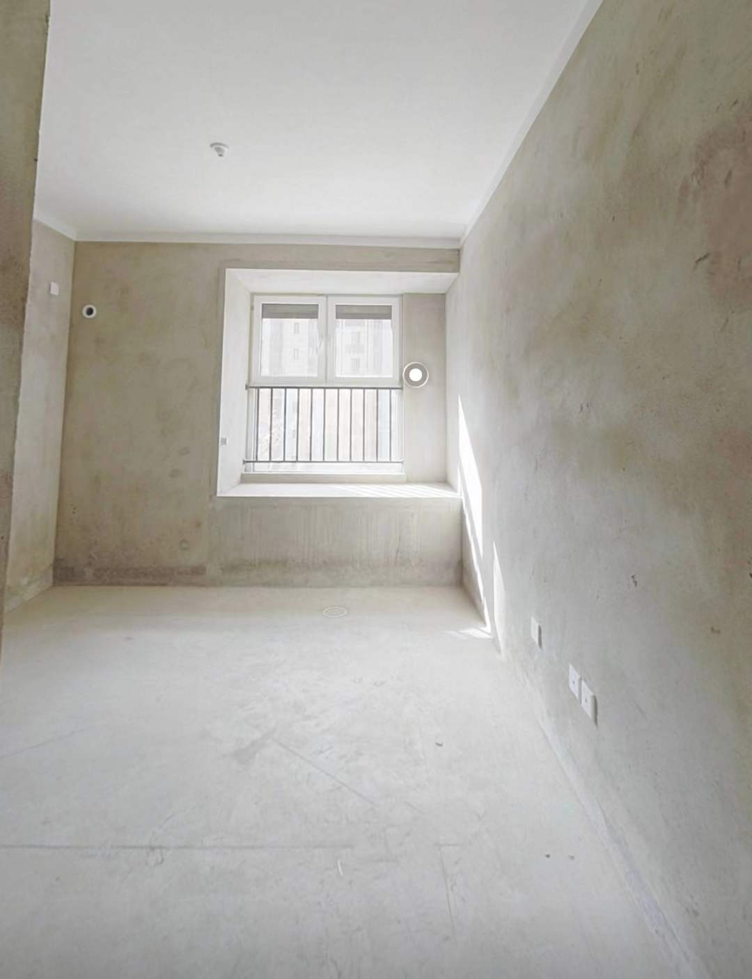丽景湾 3室2厅2卫 117m&sup2;