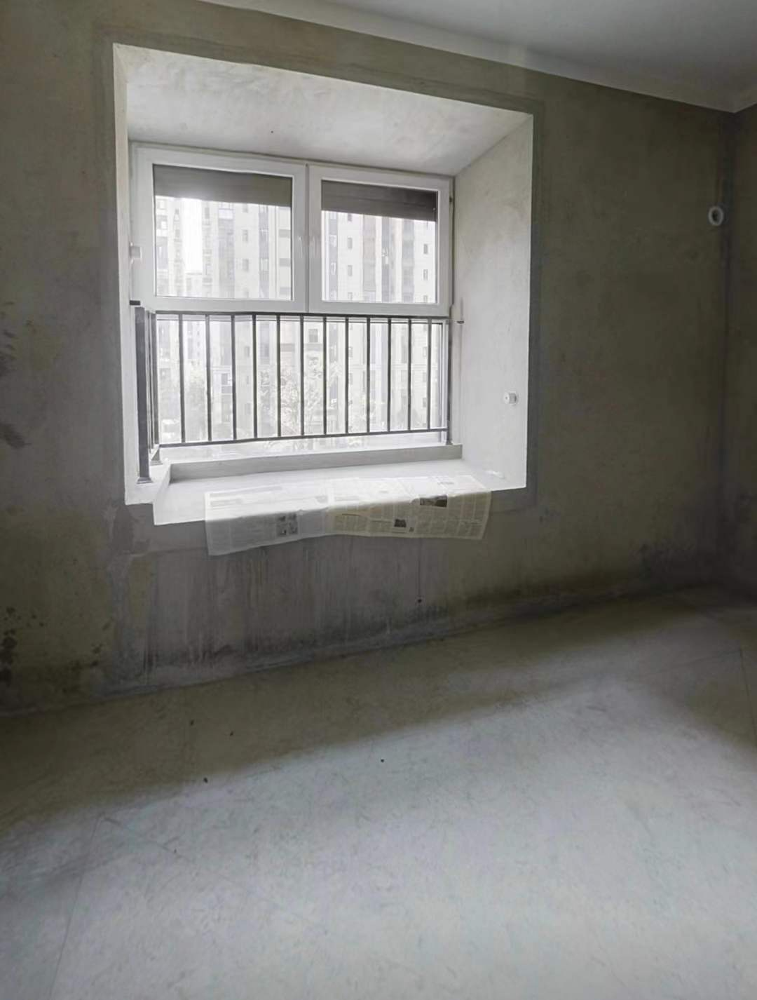 丽景湾 3室2厅2卫 117m&sup2;