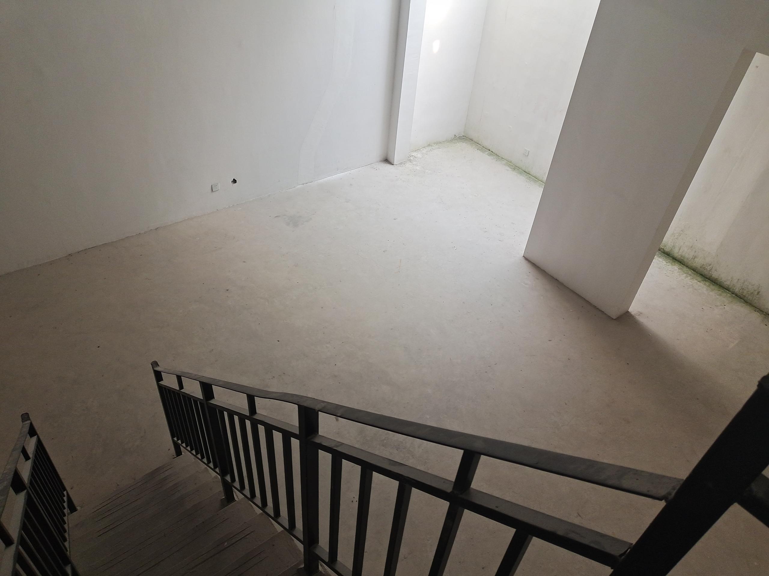 德庆苑 4室2厅3卫 198m&sup2;