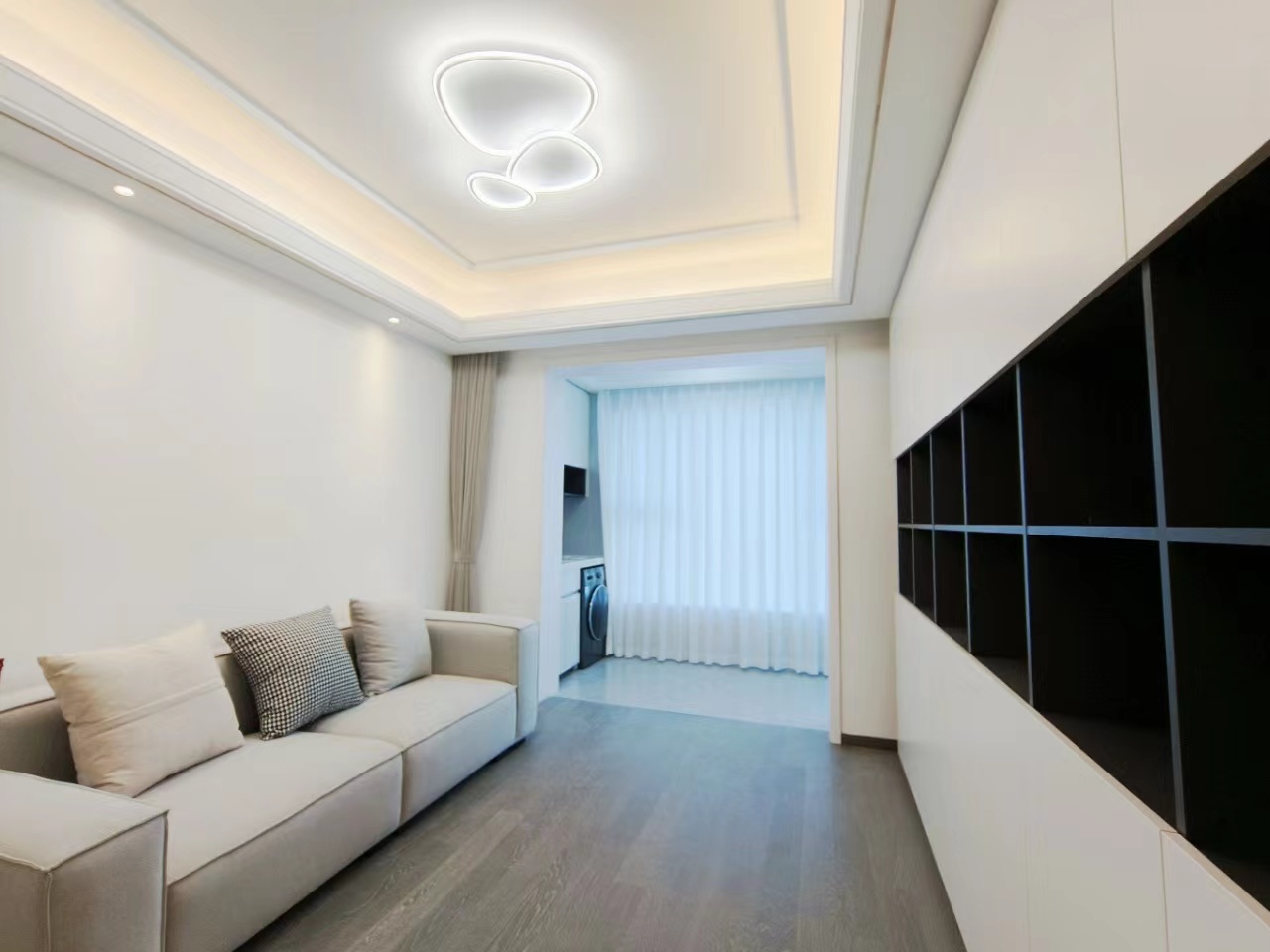 绿城&middot;晓风印月 3室2厅1卫 101m&sup2;