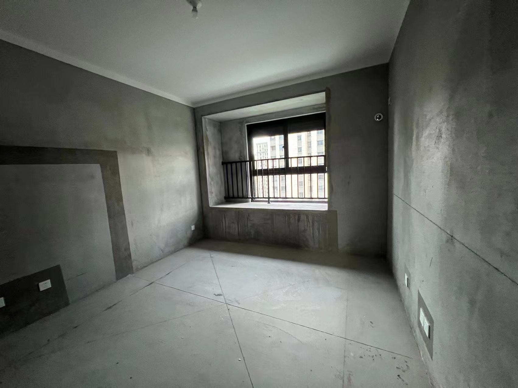 观澜台 3室2厅2卫 120m&sup2;