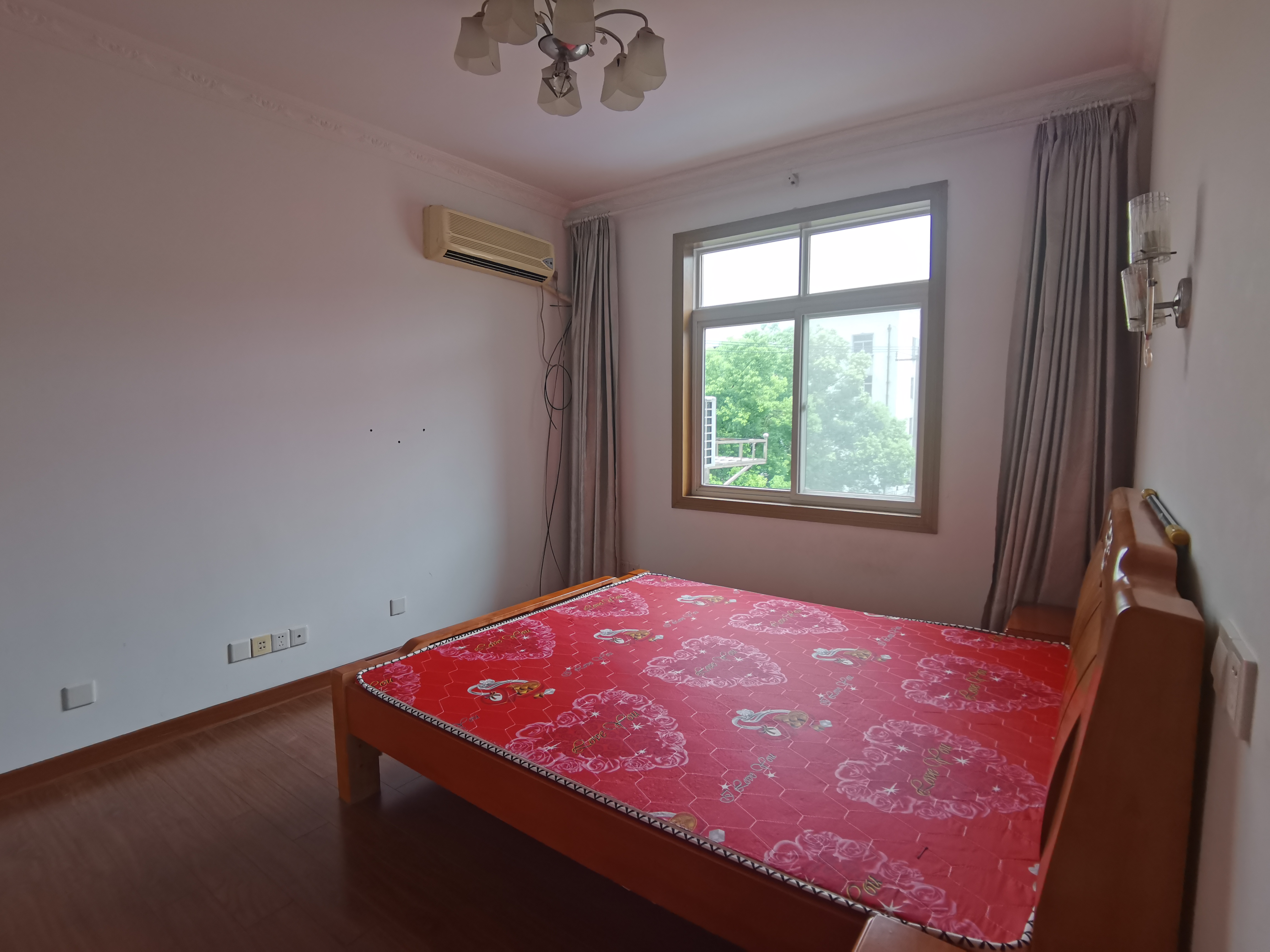 金南小区 2室1厅1卫 56m&sup2;