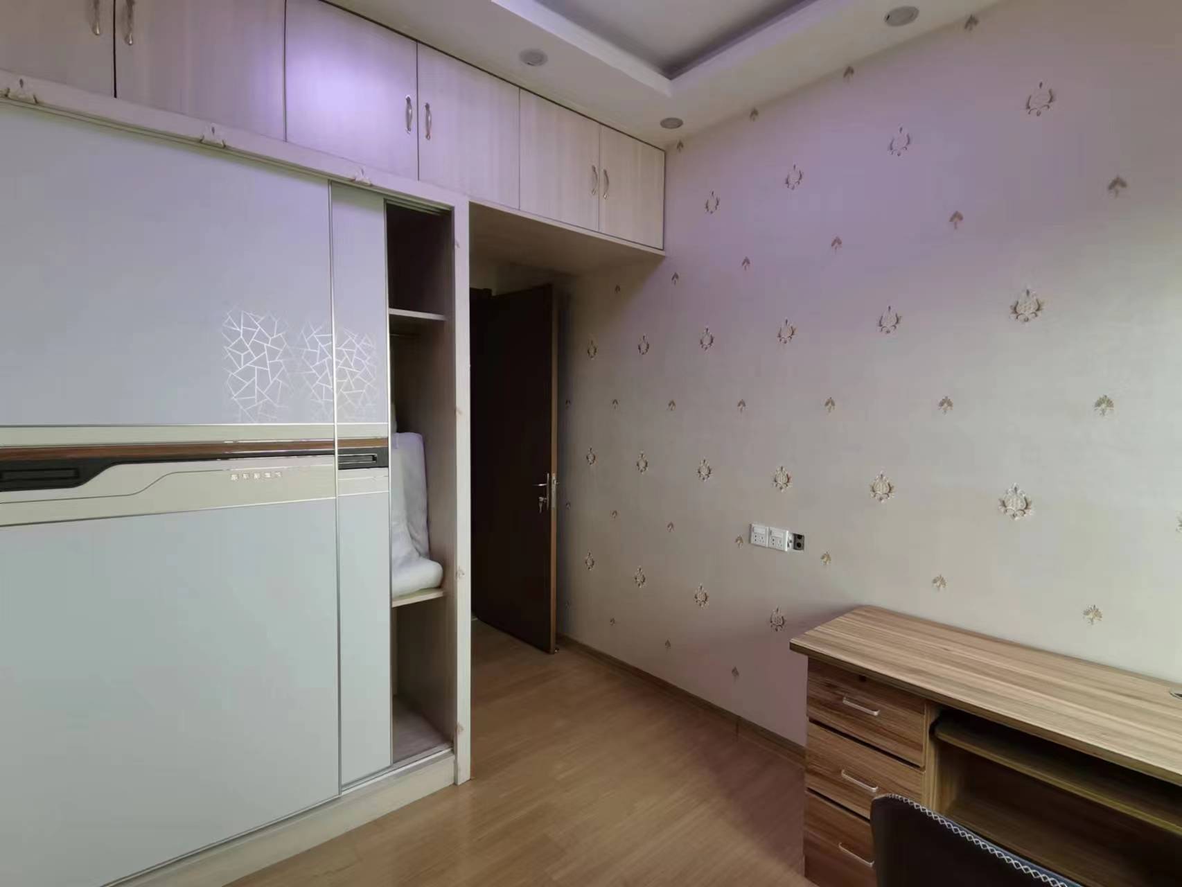 碧桂园天玺湾 4室2厅2卫 1404.00m&sup2;