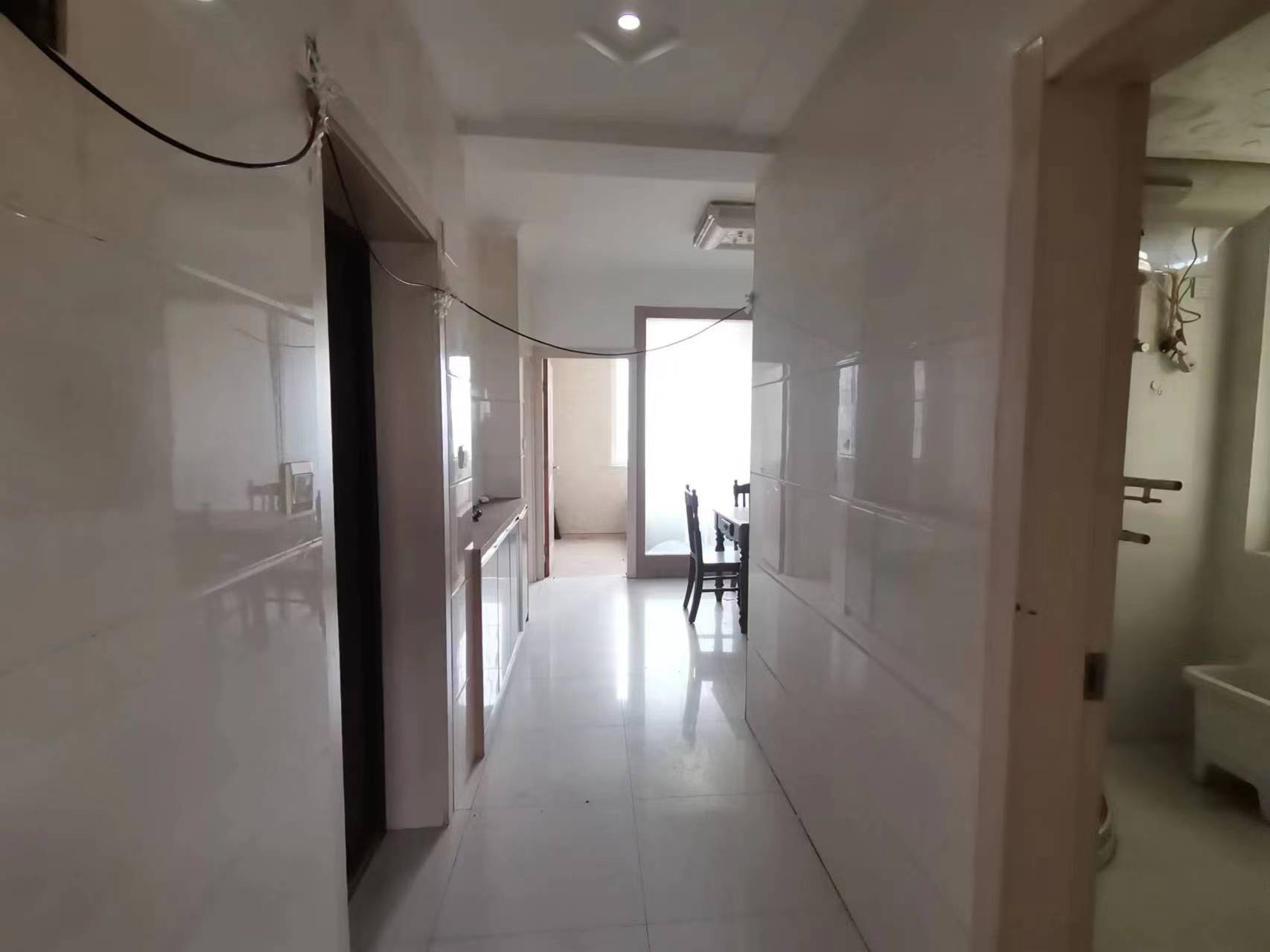 五一花苑西区 2室1厅1卫 80m&sup2;