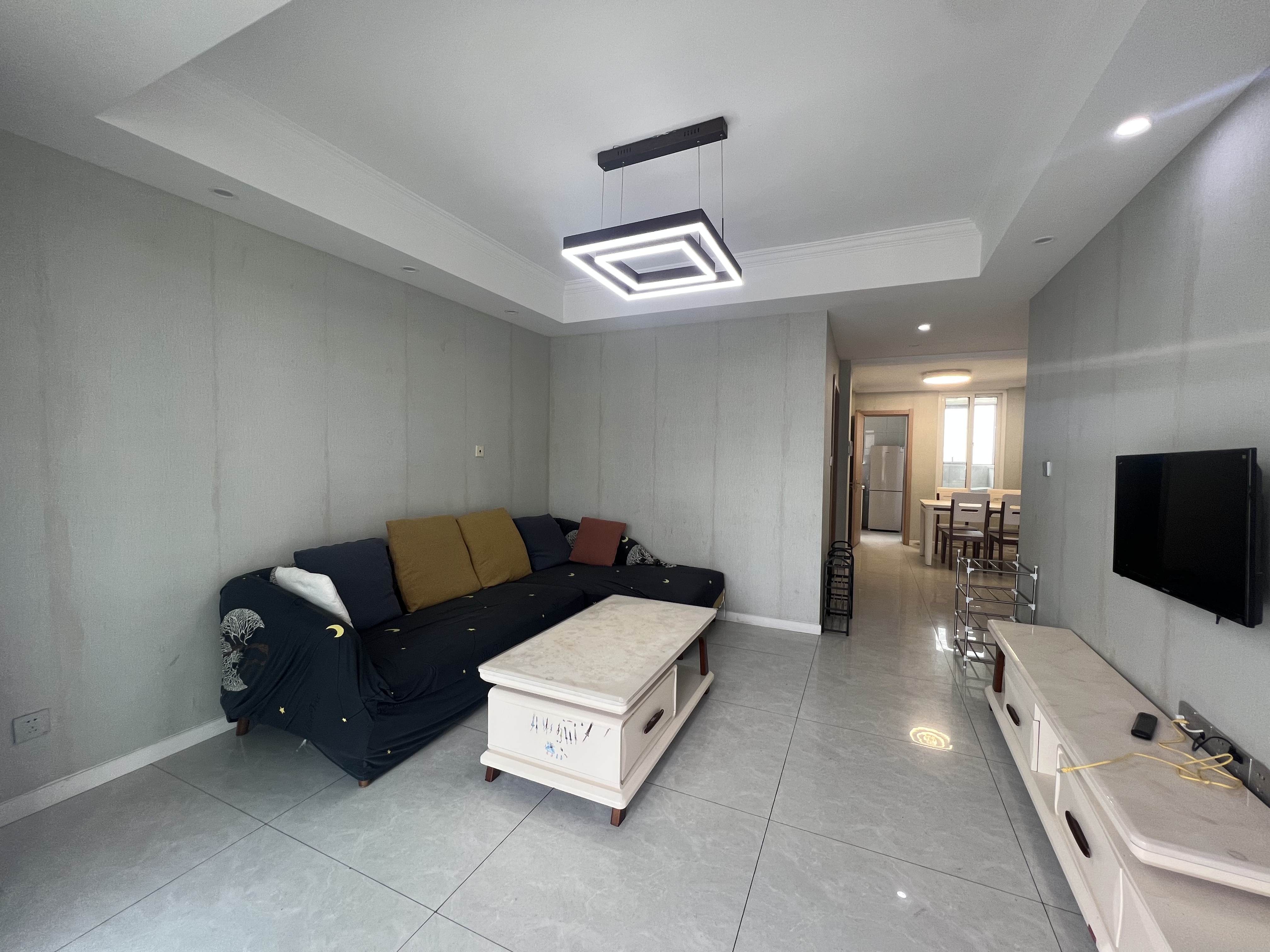 中港城 2室1厅1卫 88m&sup2;