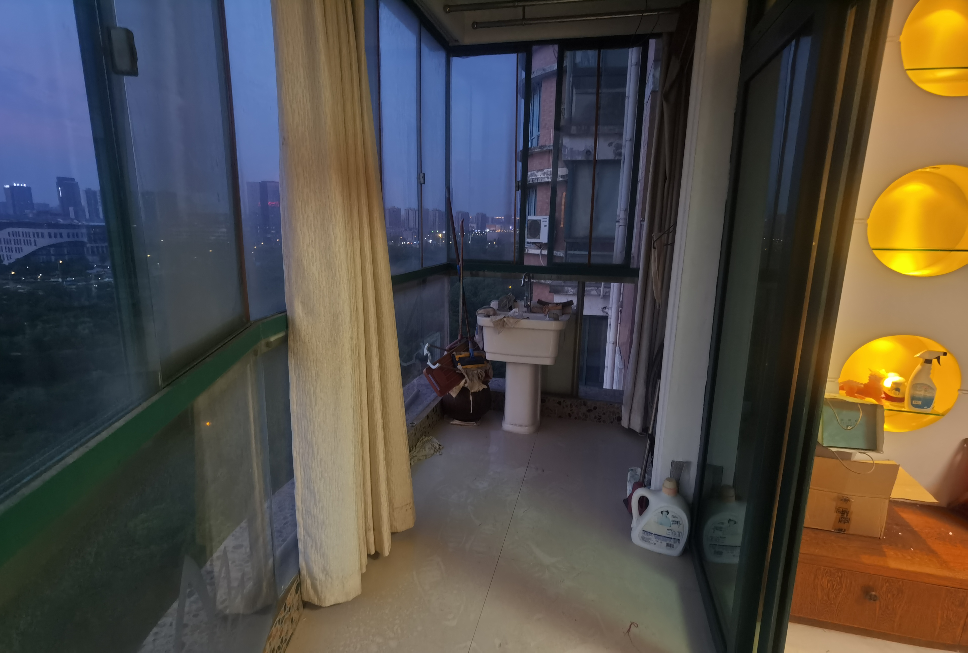 江海皇都私家花园 3室2厅2卫 137.25m&sup2;