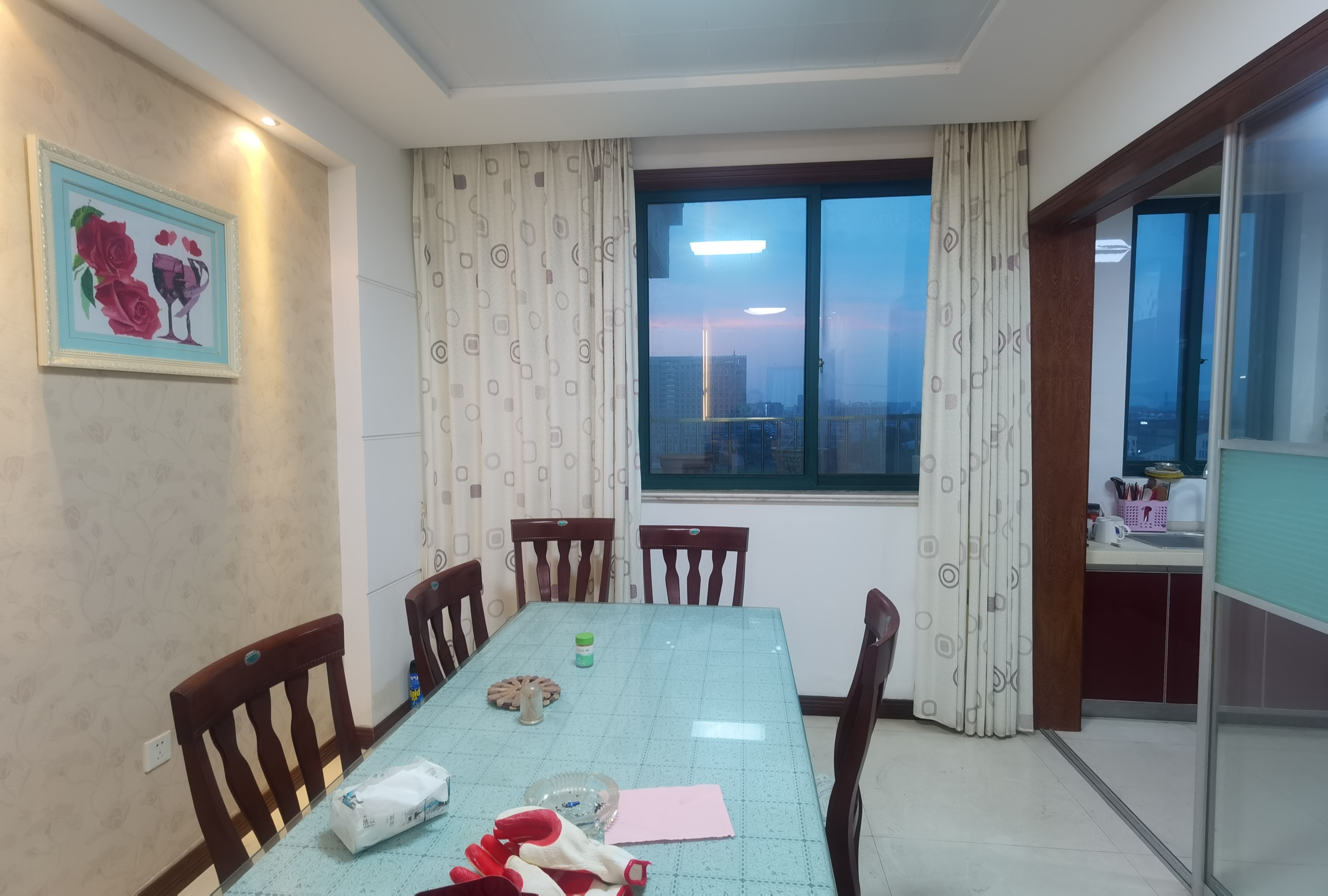 江海皇都私家花园 3室2厅2卫 137.25m&sup2;