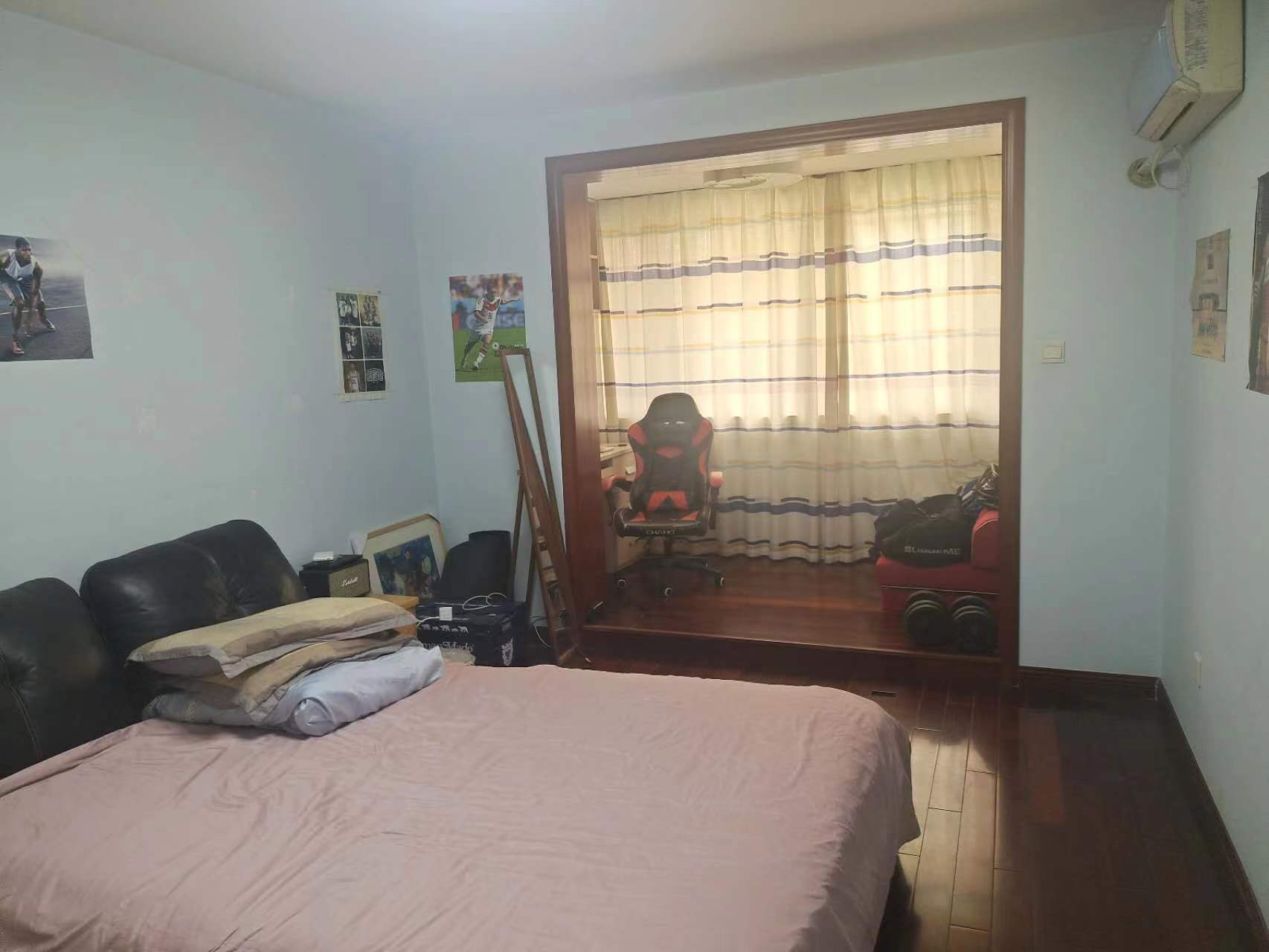 天馨花苑 3室1厅2卫 142.49m&sup2;