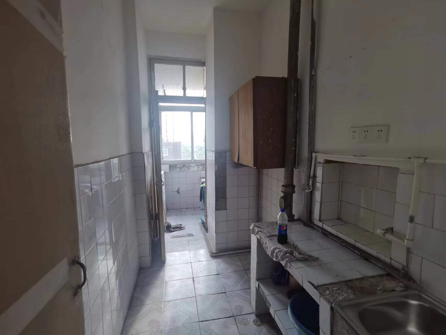 青年中路2号 2室1厅1卫 59.57m²